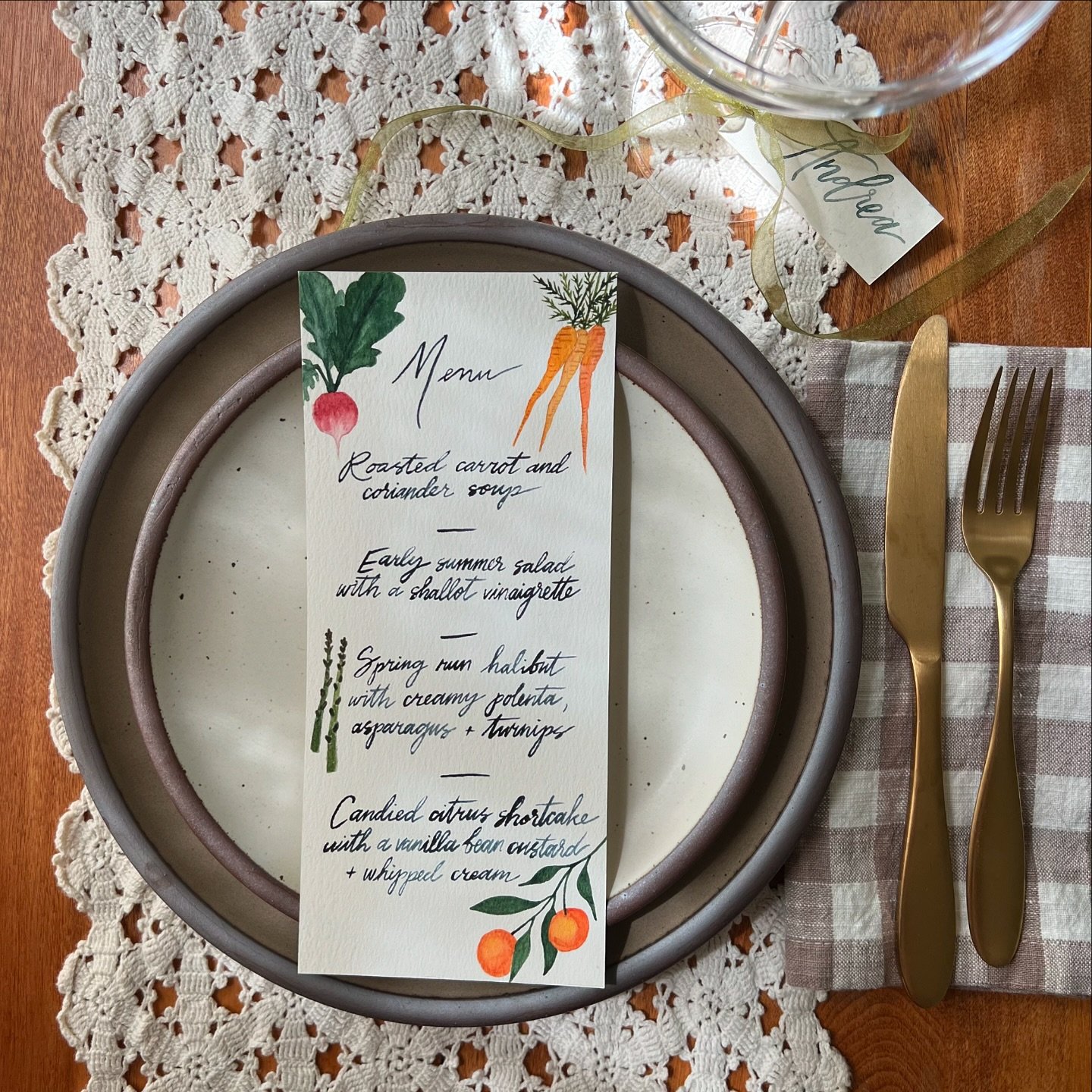 A delicious dinner calls for a beautiful hand painted menu whether it&rsquo;s a wedding, corporate event or just a fun little party at home. A hand lettered name tag doesn&rsquo;t hurt either.