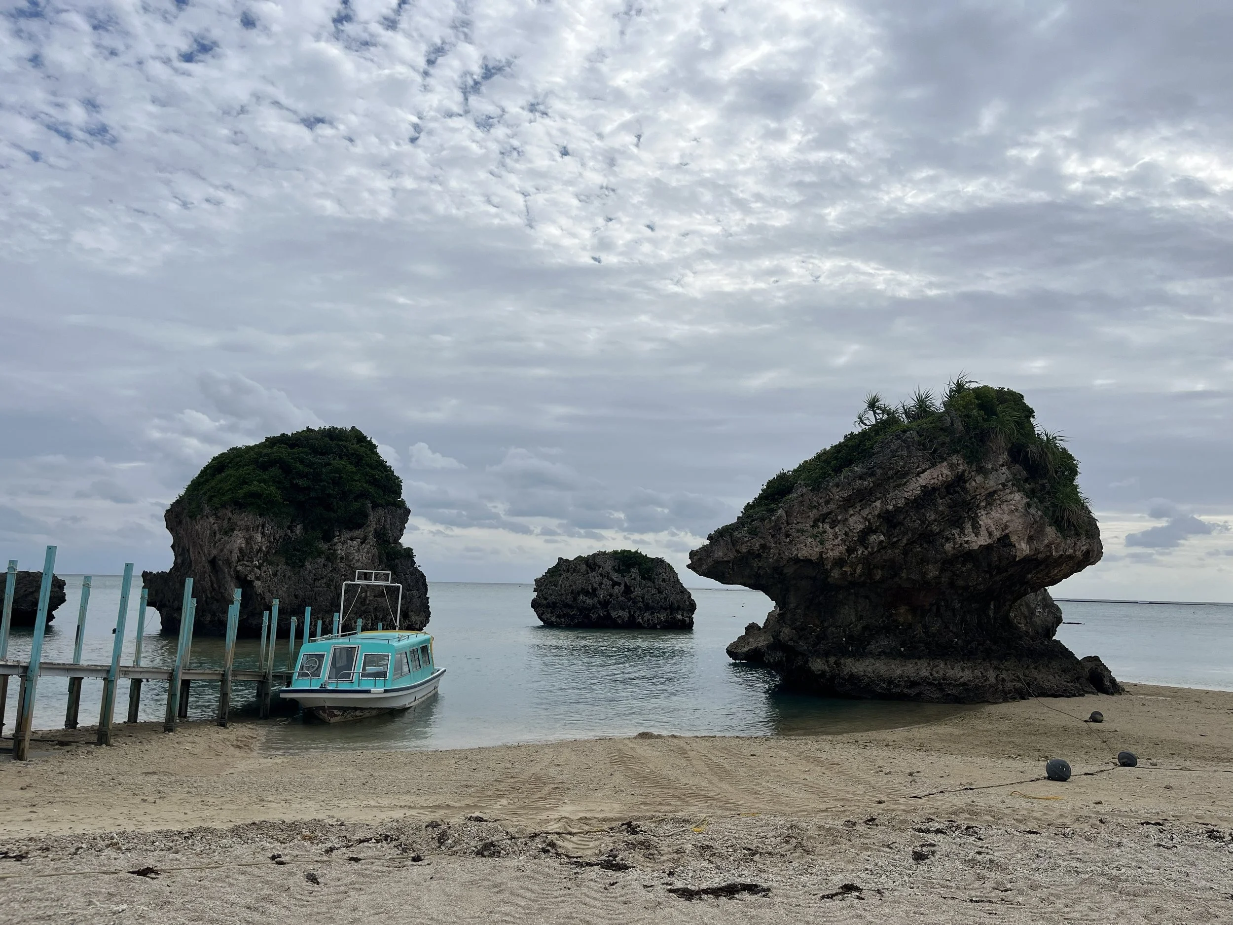 pláž Mibaru, Okinawa