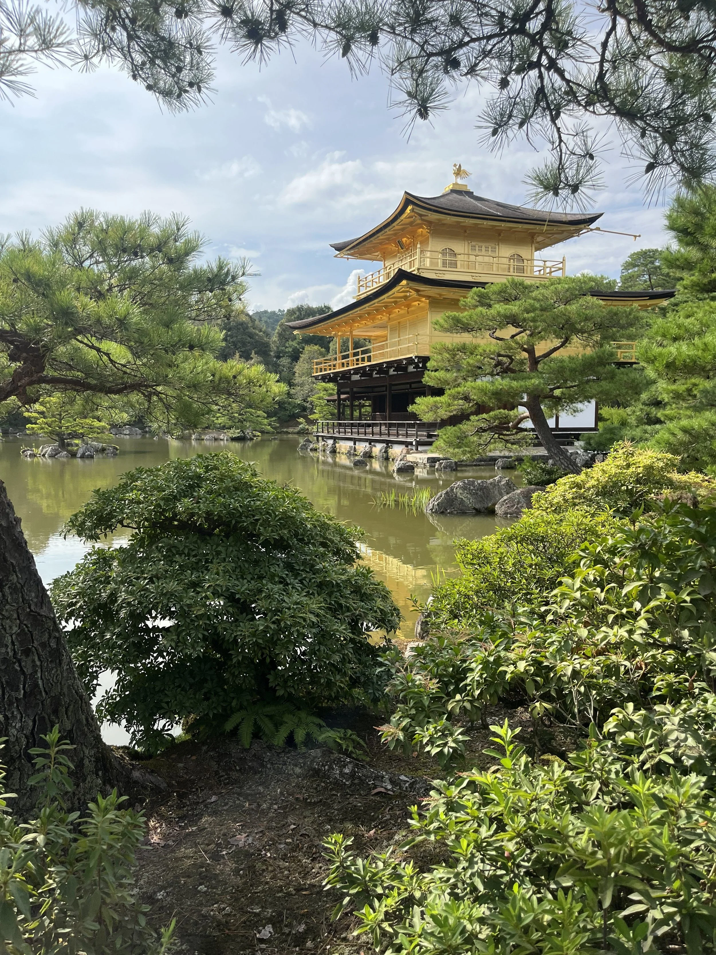 zlatý pavilón Kinkaku-ji