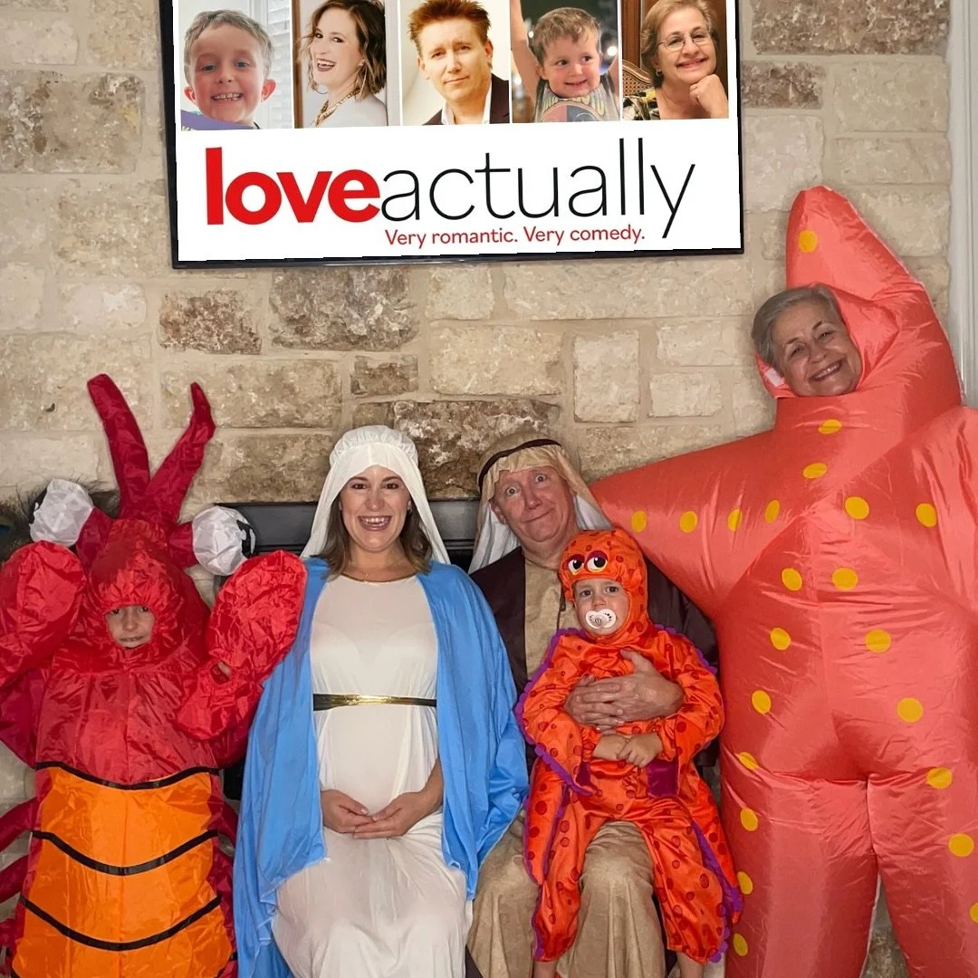 Yes, there was more than one lobster🦞 present at the birth of Jesus Christ. Duh. 🙄 

Living in Australia for the two years during the pandemic 🇦🇺 where they kind-of-ish celebrate Halloween, made me deeply appreciate one of my fave holidays. 

In 