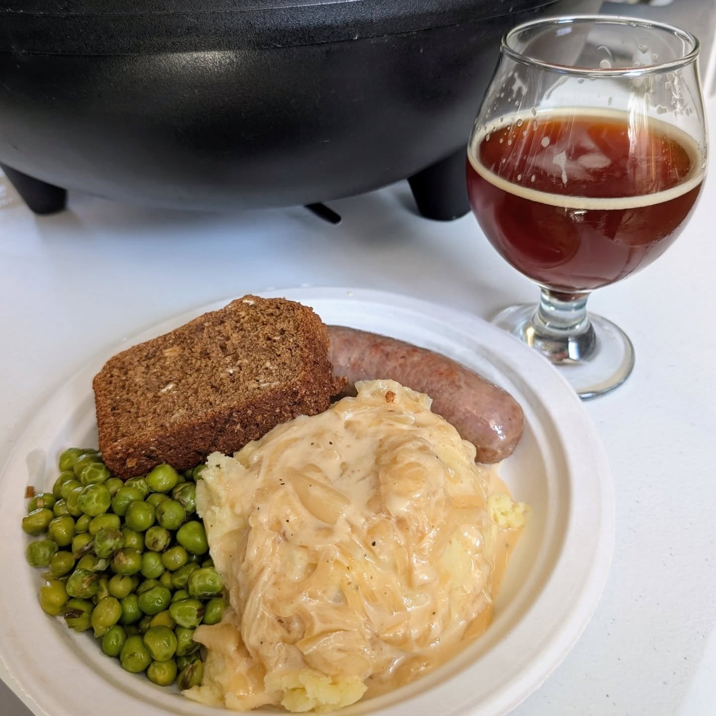 We will be set up @hawksbillbrewingco with Bangers &amp; Mash Meals for here or to go until 6pm or sell out. It's a brew-tiful afternoon to sit outside!
#madefromscratch #luckoftheirish #webrewcommunity #housestoutmadeirishbread