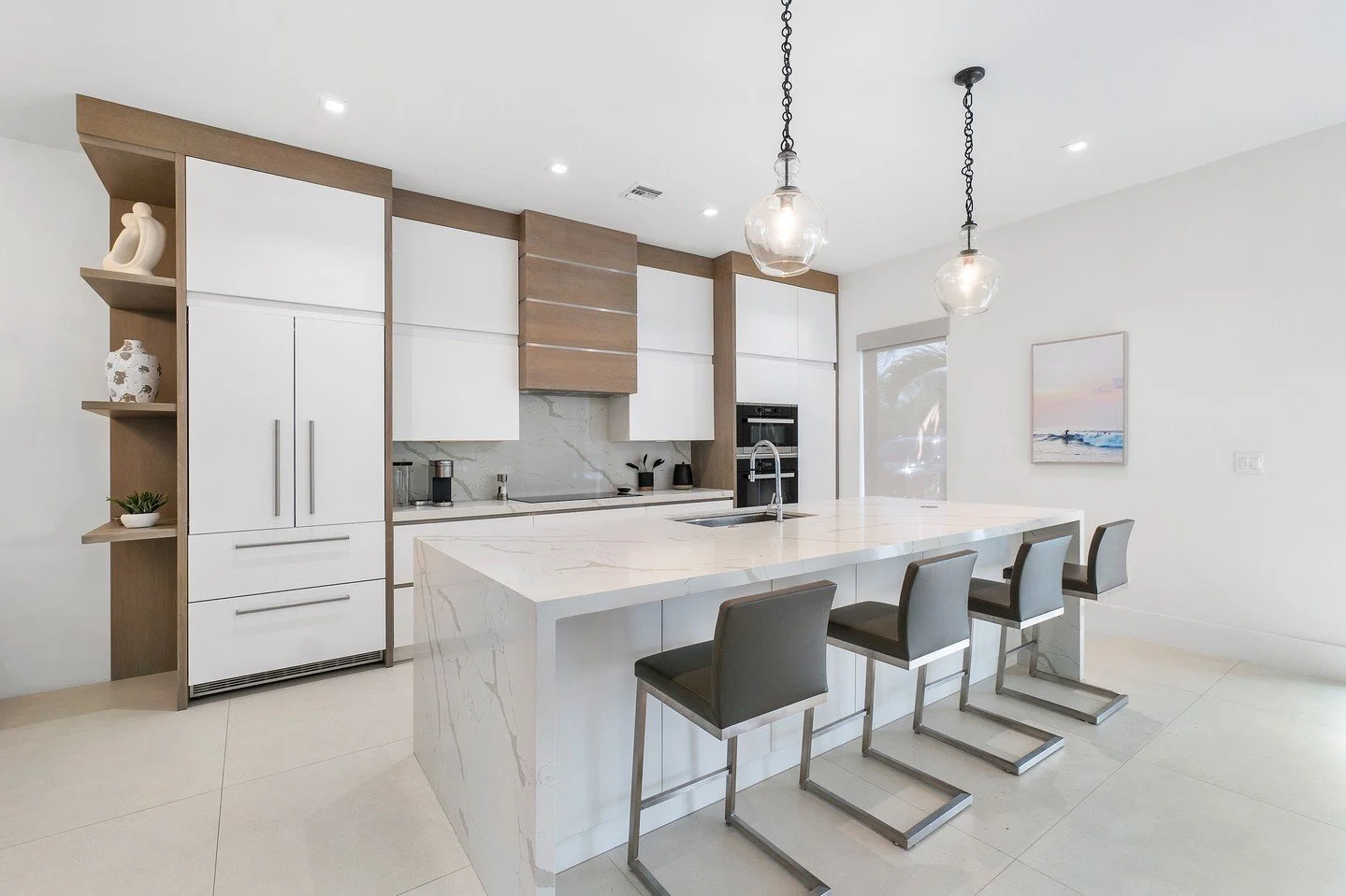I had the pleasure of selling this home twice, and it&rsquo;s easy to see why! This newly renovated kitchen and living area is South Florida living at its finest! With sleek finishes, an open layout, and a modern design, it&rsquo;s the perfect blend 