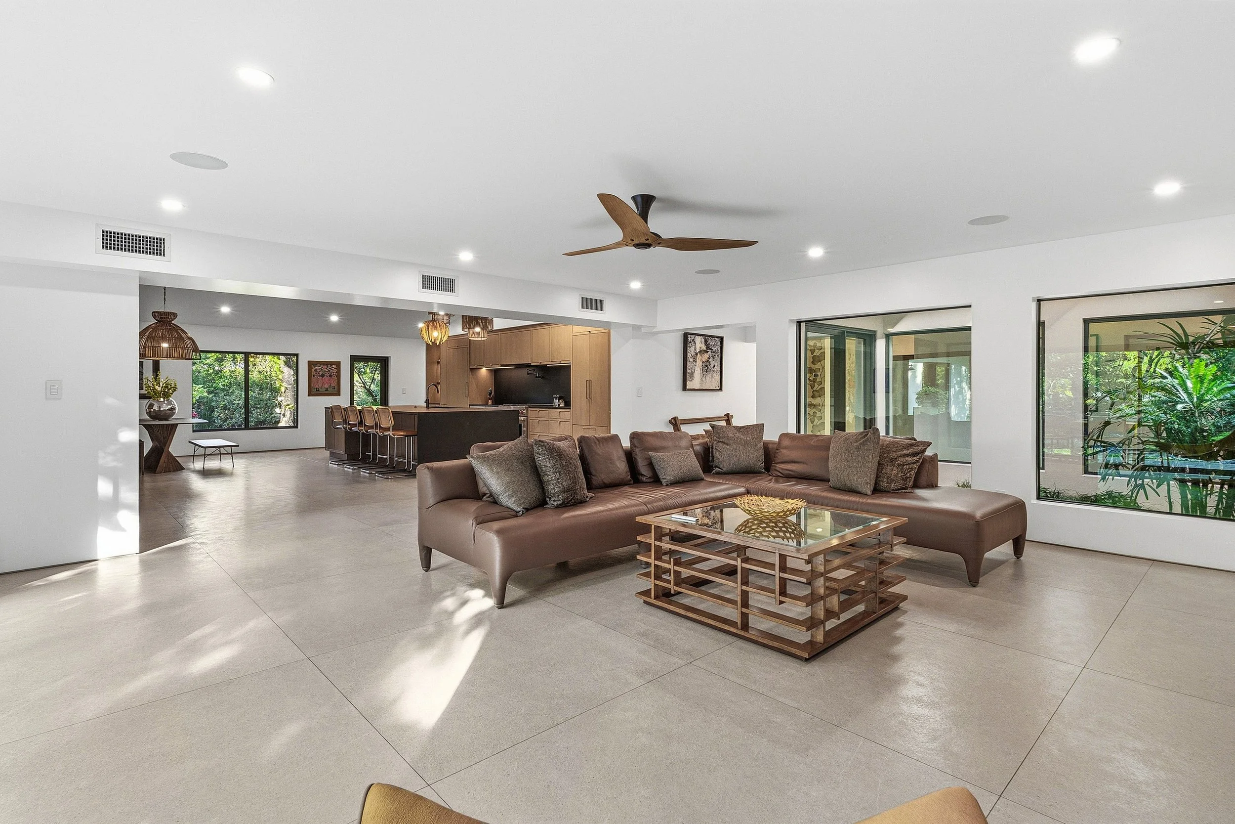 012-18660LongLakeDrive-BocaRaton-FL-33496-SMALL.jpg
