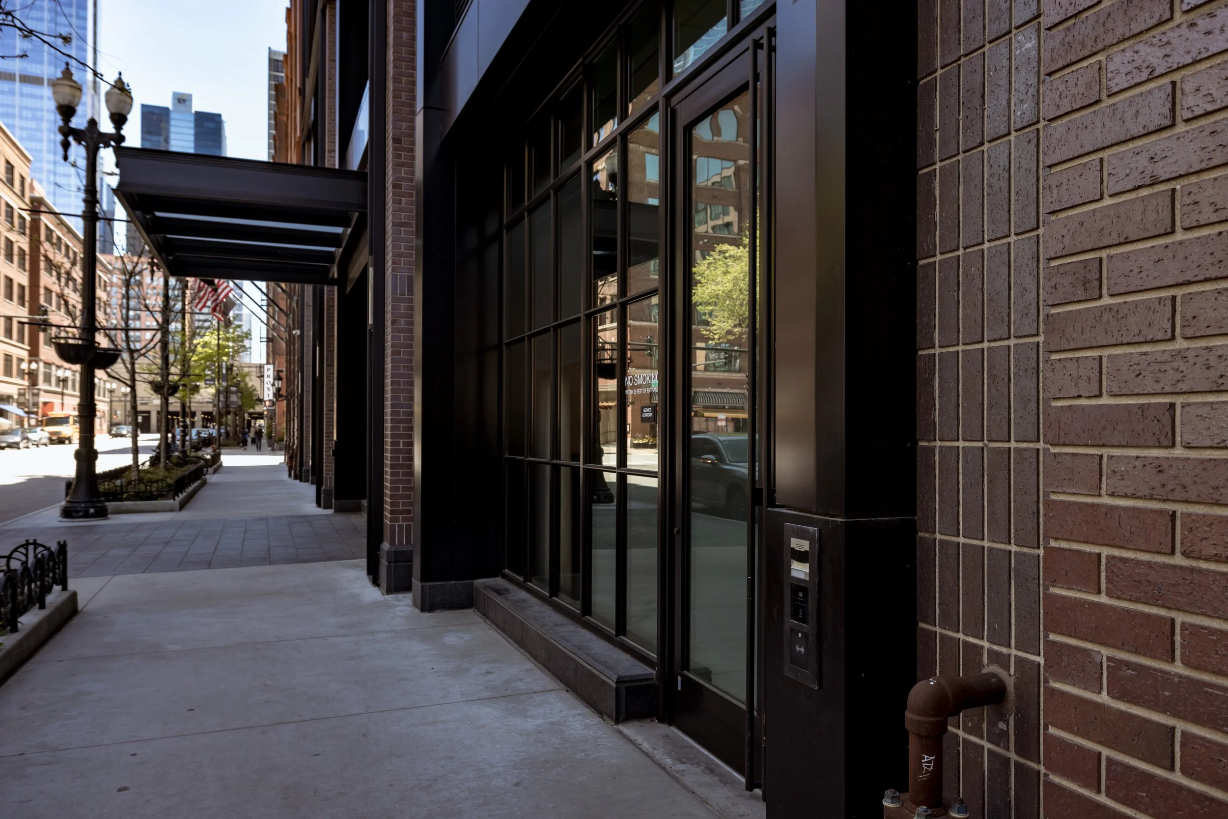 609 West Randolph 0023.jpg