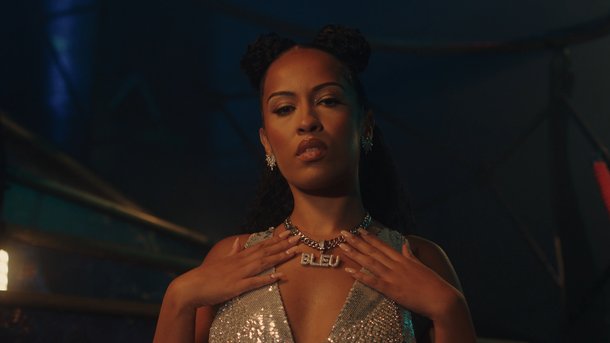 Taya Bleu_Diamonds_Music Video 02 .00_01_05_06.Still005.png
