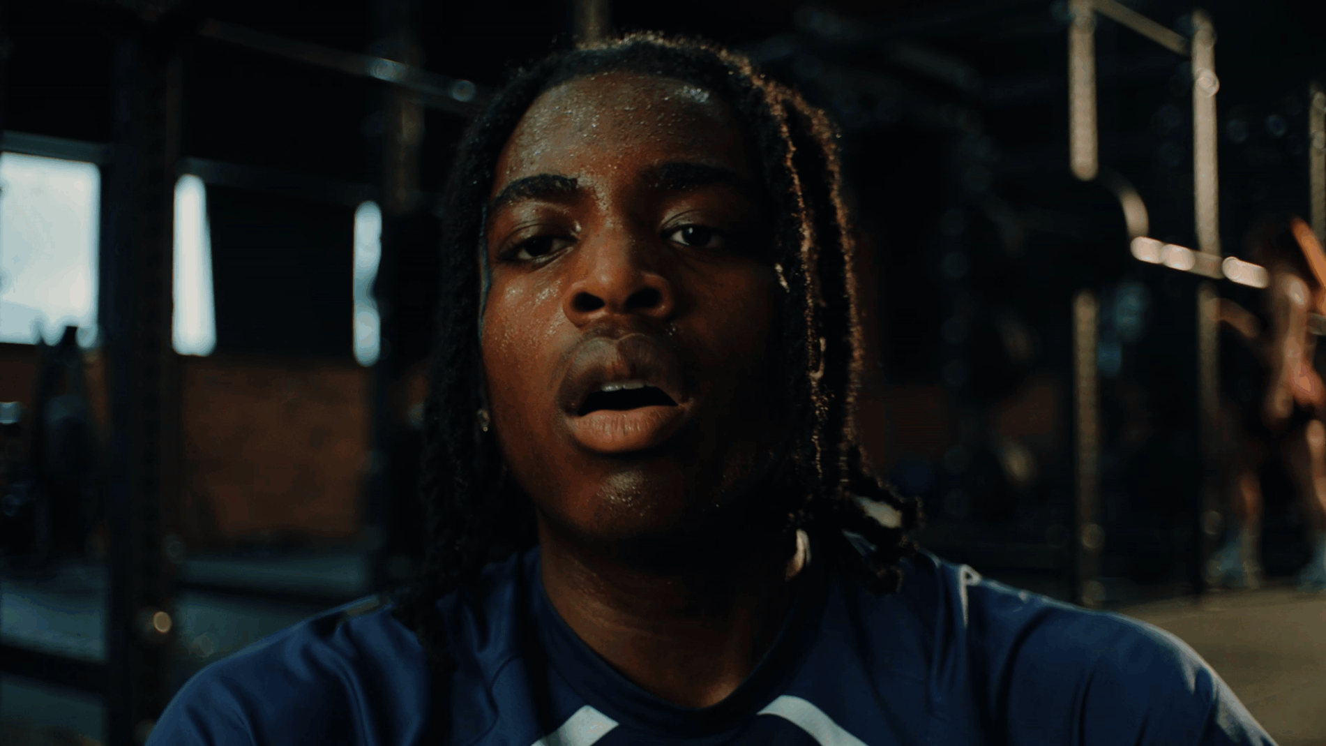 Timeline14_00000086-ezgif.com-resize.gif