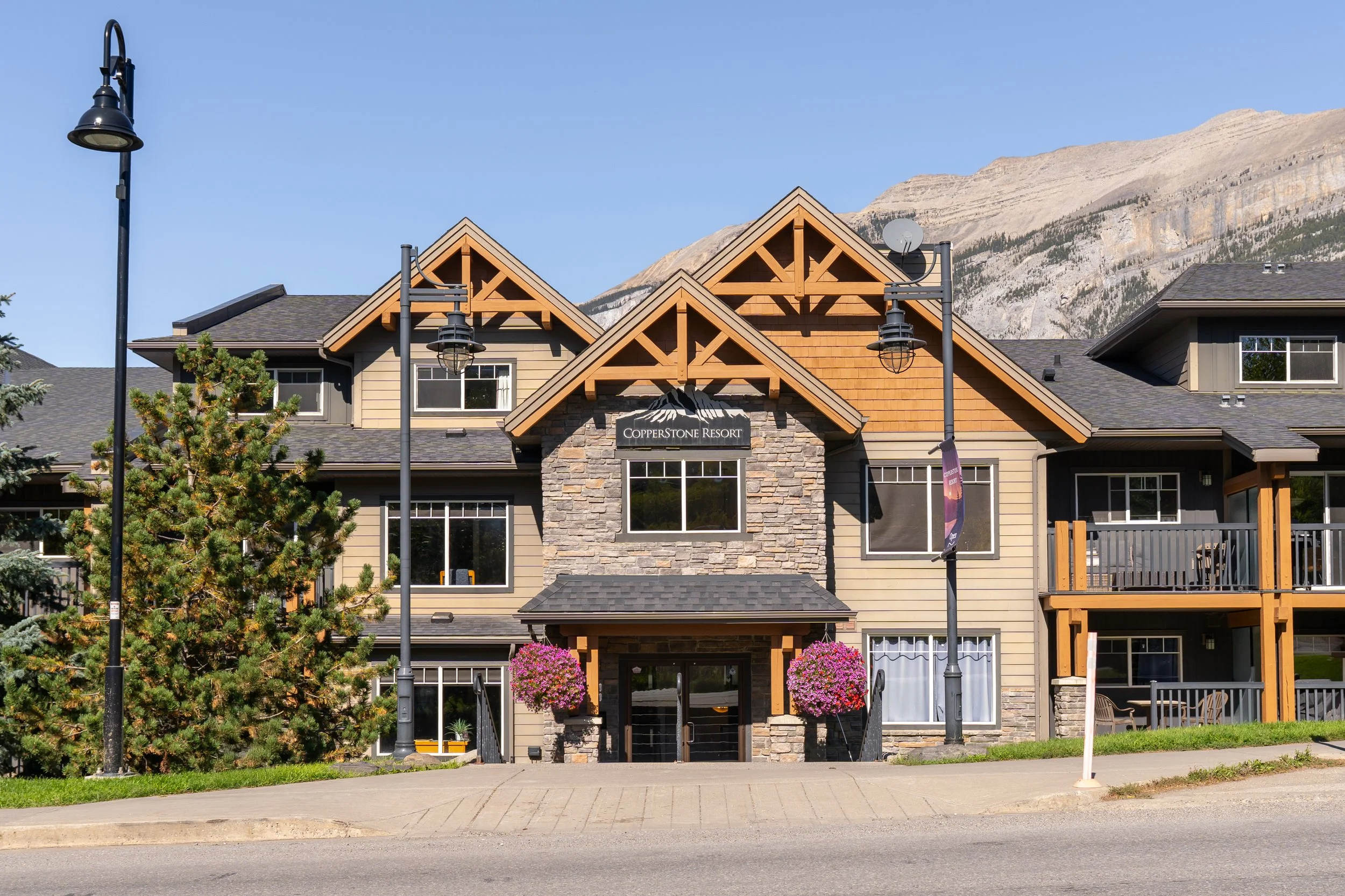 Exterior-4.jpg