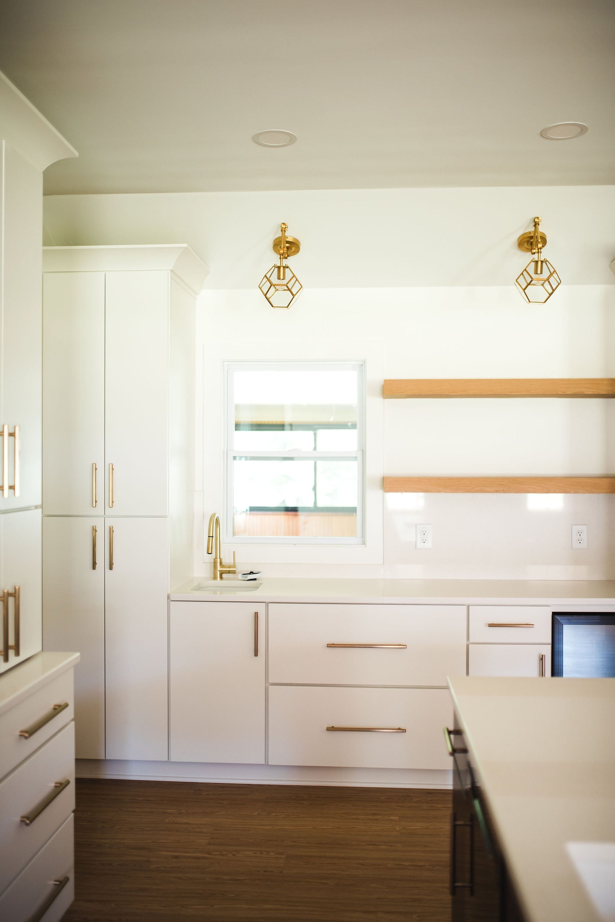 white and oak wet bar remodel