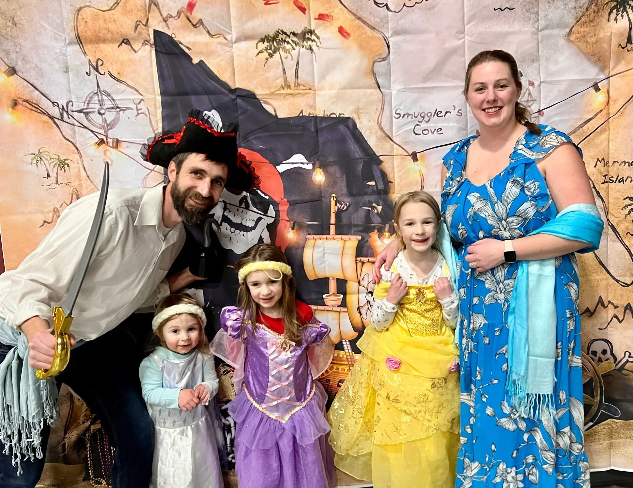 Pirates & Princesses Dance