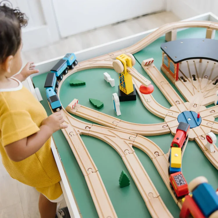 train set