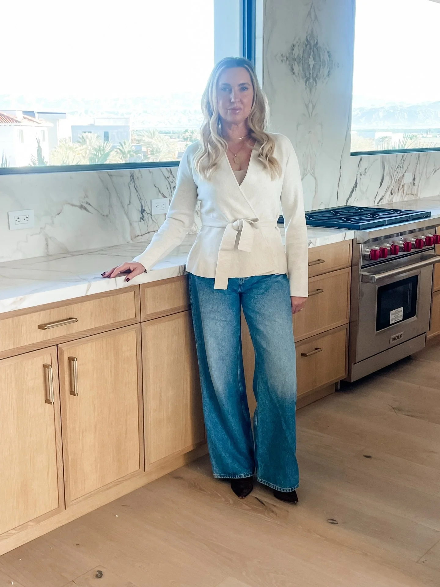 Got ready to shoot our latest track project and she wasn&rsquo;t ready, but it&rsquo;s close and I can&rsquo;t wait to share it! 🥰
.
.
.
#jenadairinteriors #interiordesign #luxuryhome #home #design