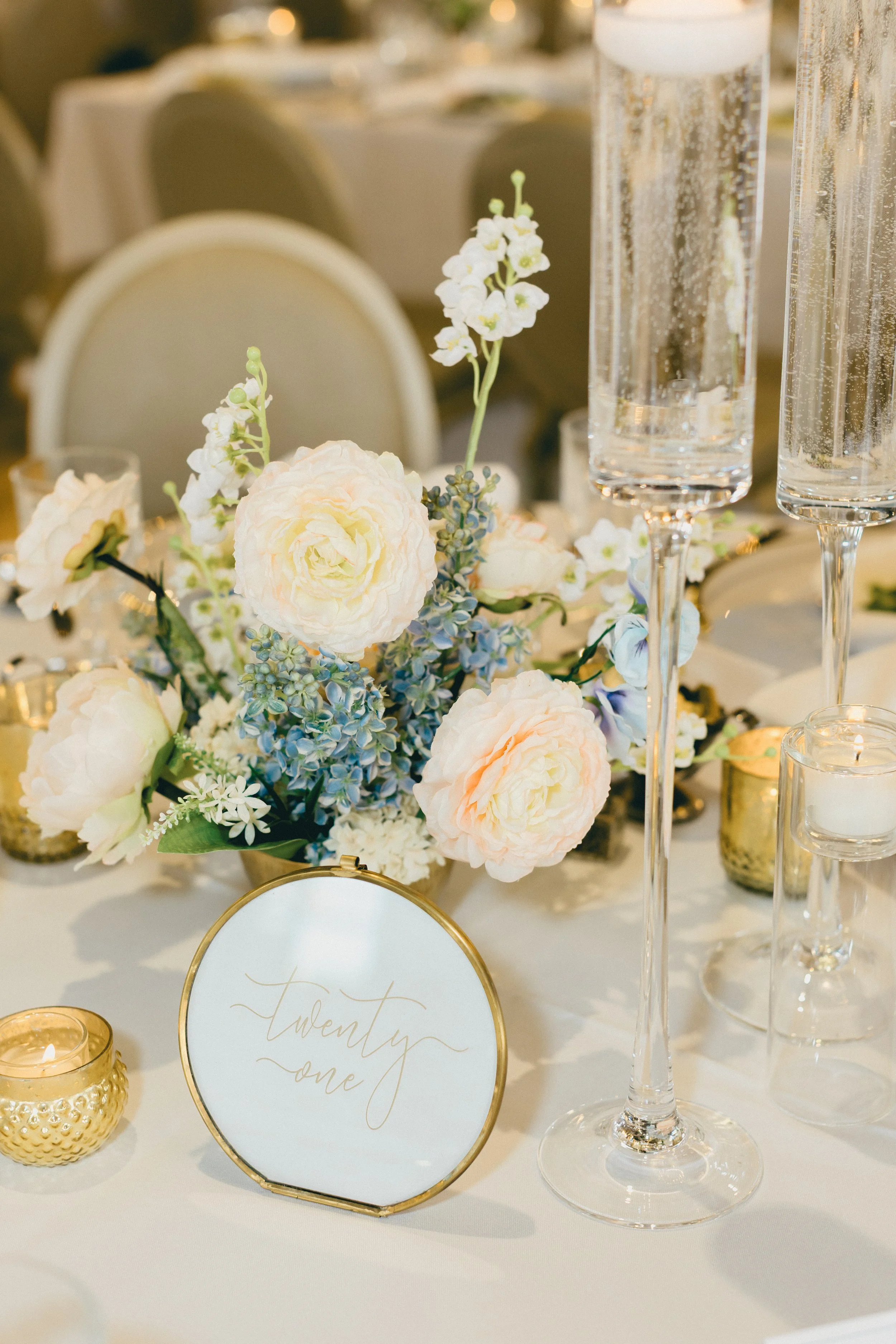 Carley + Tanner-0136.jpg