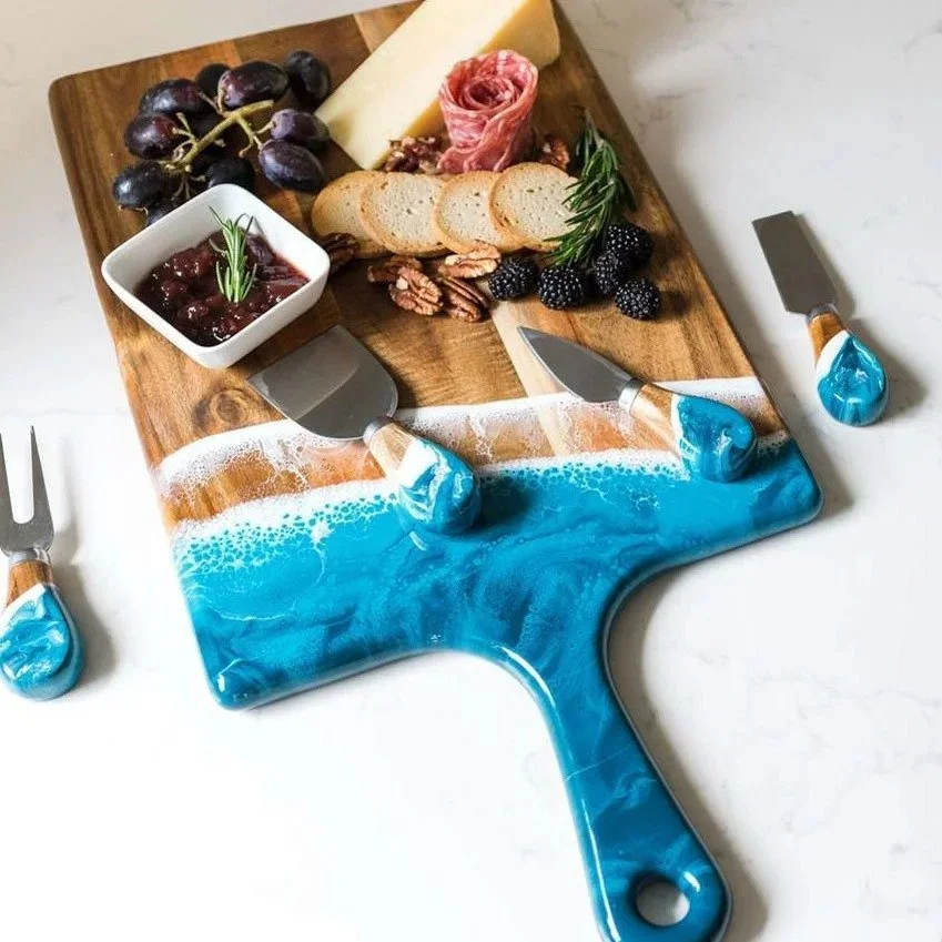 LYNN & LIANA DESIGNS