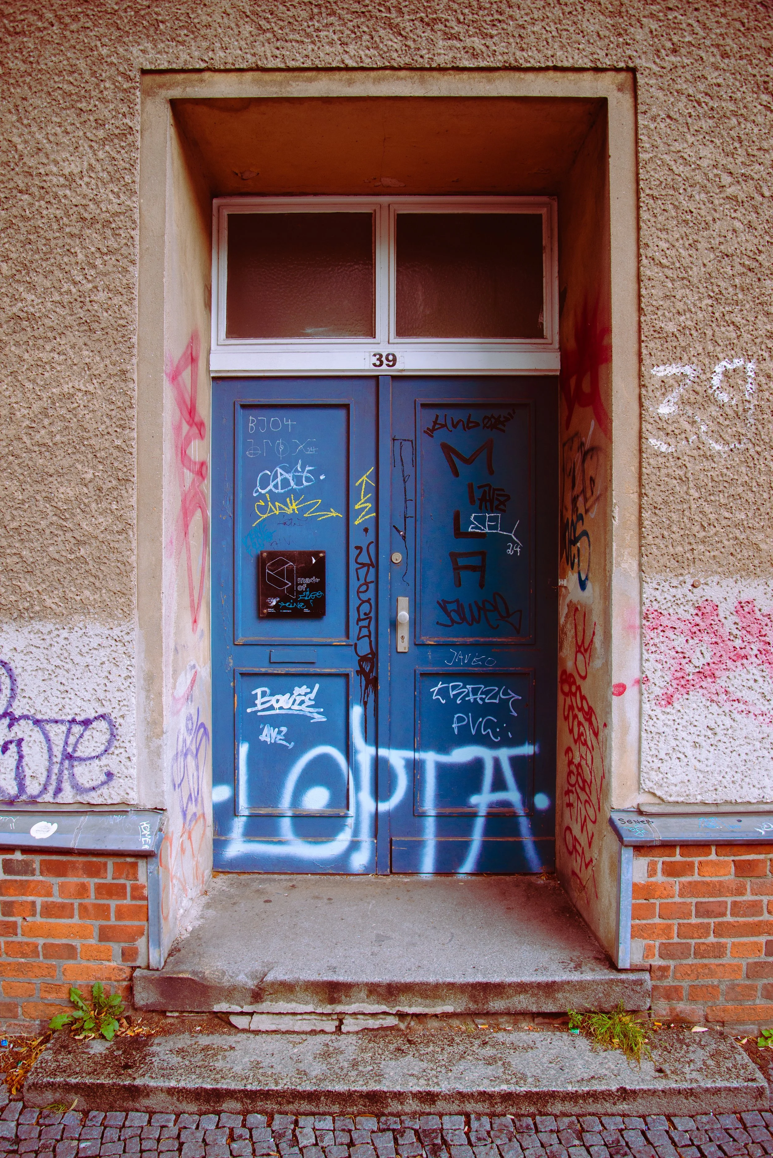 Berlin24-11 smaller.jpg