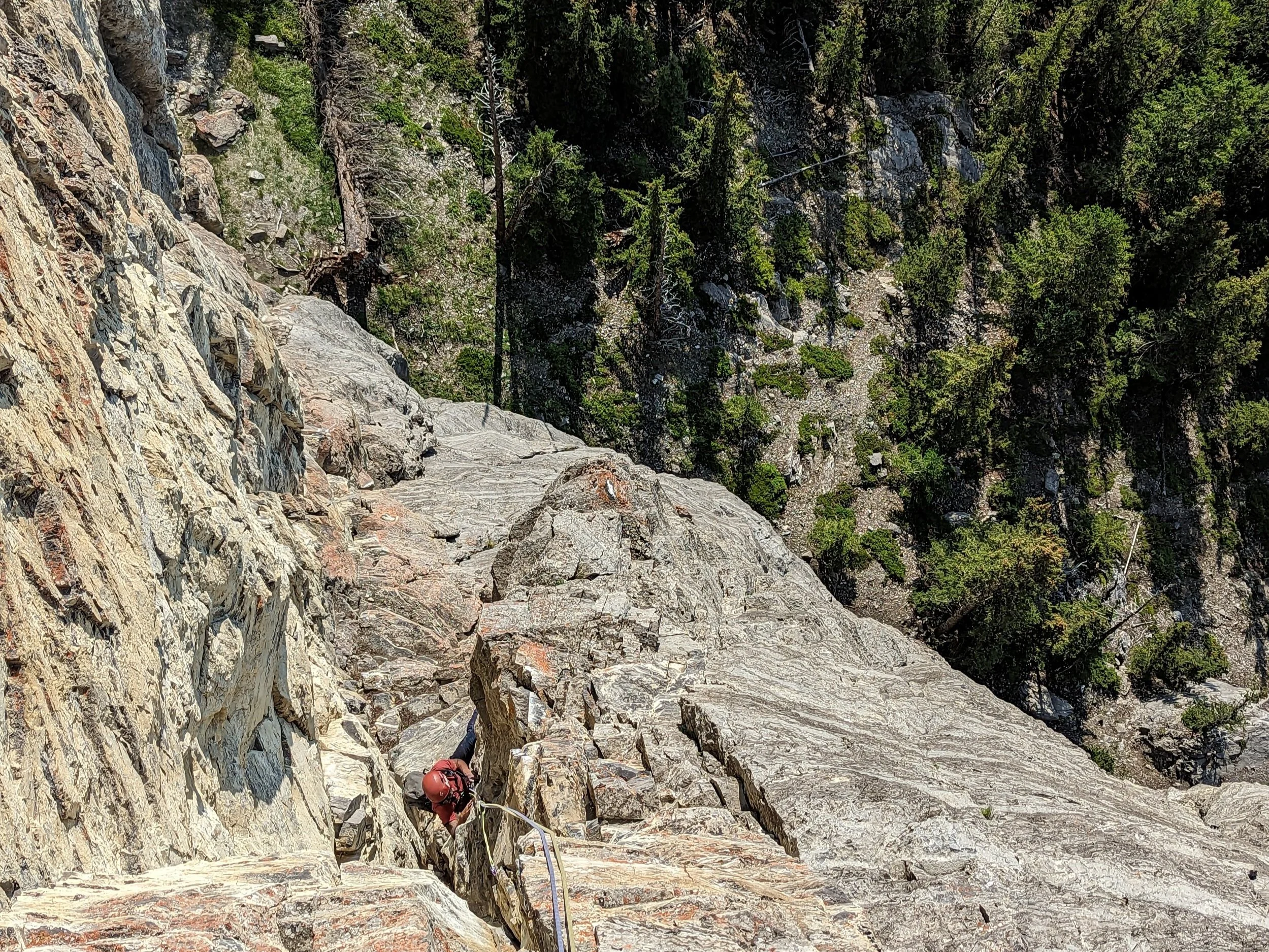 Yamnuska - Red Shirt (5.8+)