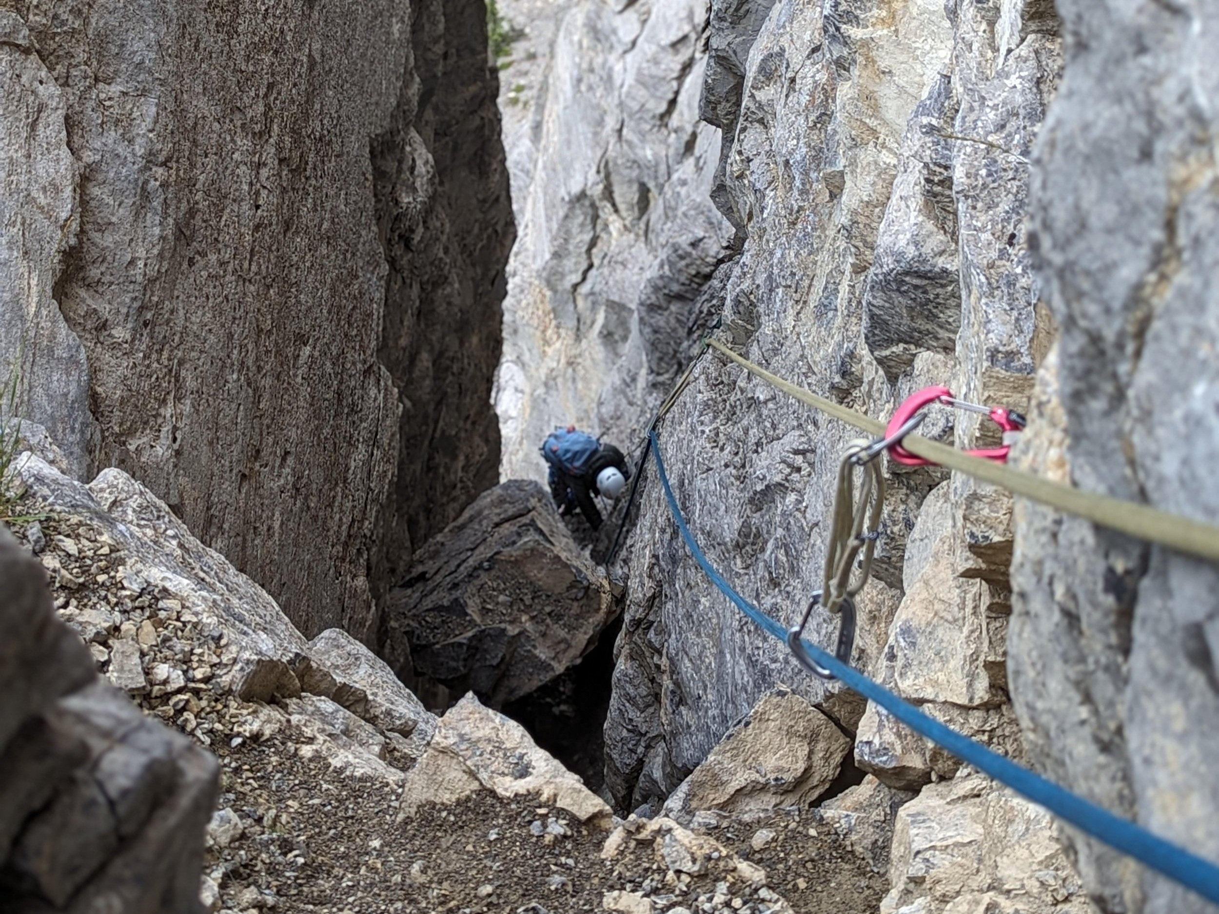 Mt Yamnuska - Grillmair’s Chimmney (5.7)