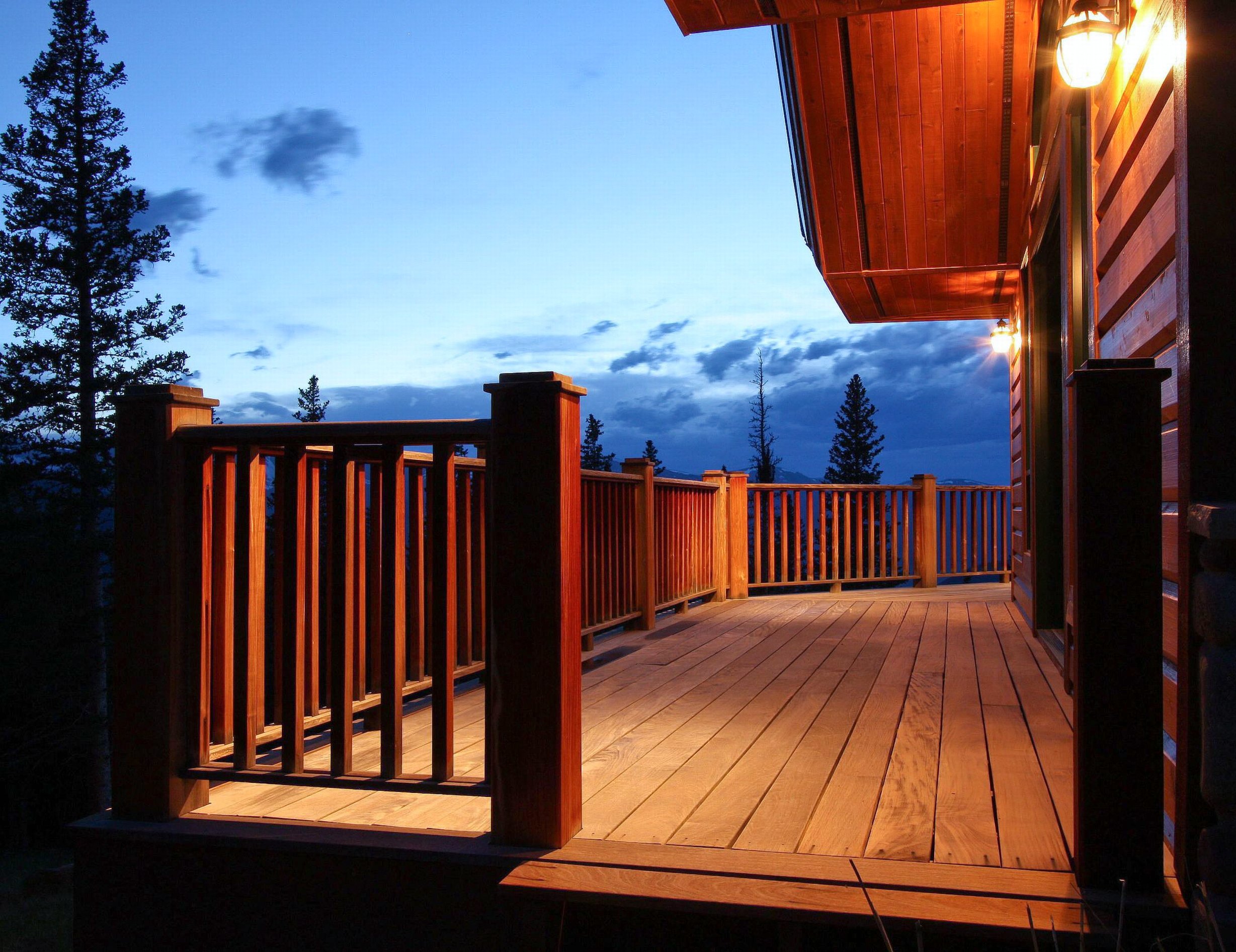 WEB EXTERIORS (3 of 44).jpg