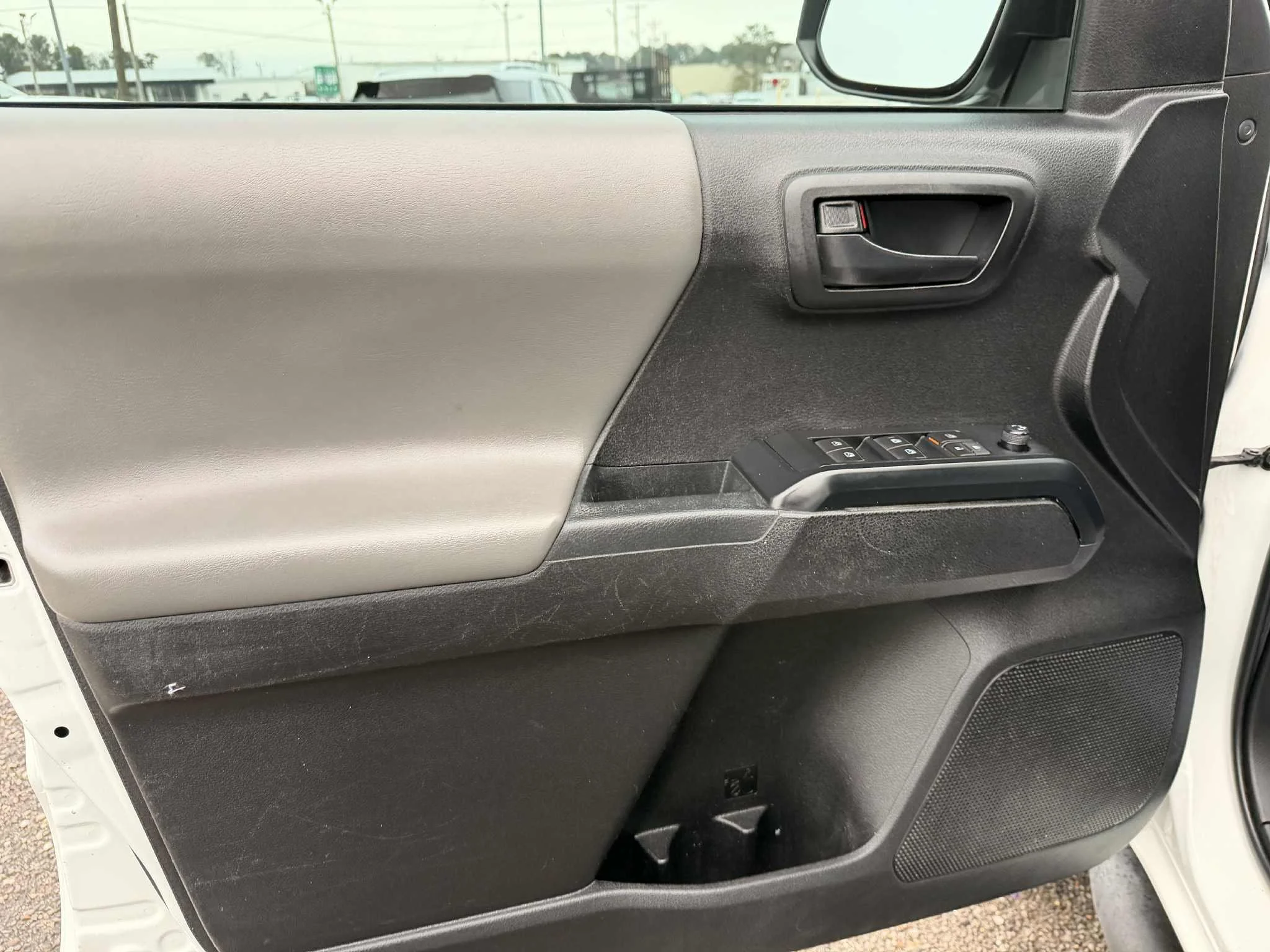 2b64b824-7e74-466d-a3ea-4fd124b92750.jfif