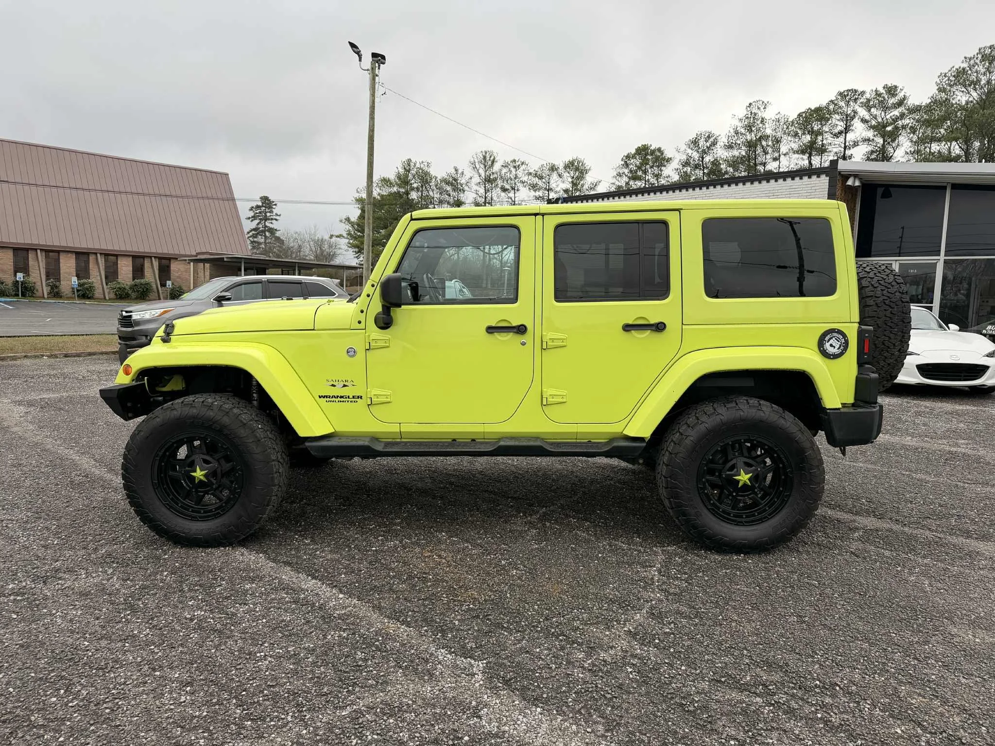 e63dfb93-fb03-405e-a8ec-412d6df4cb29.jfif