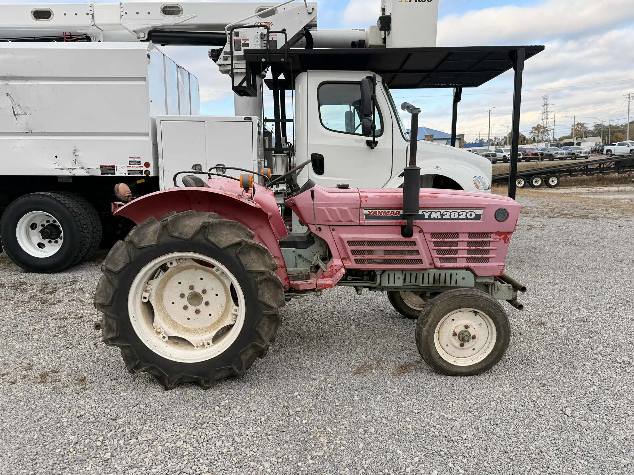 5586bfe7-157f-44d2-93d1-ba1f9105f84c.jfif