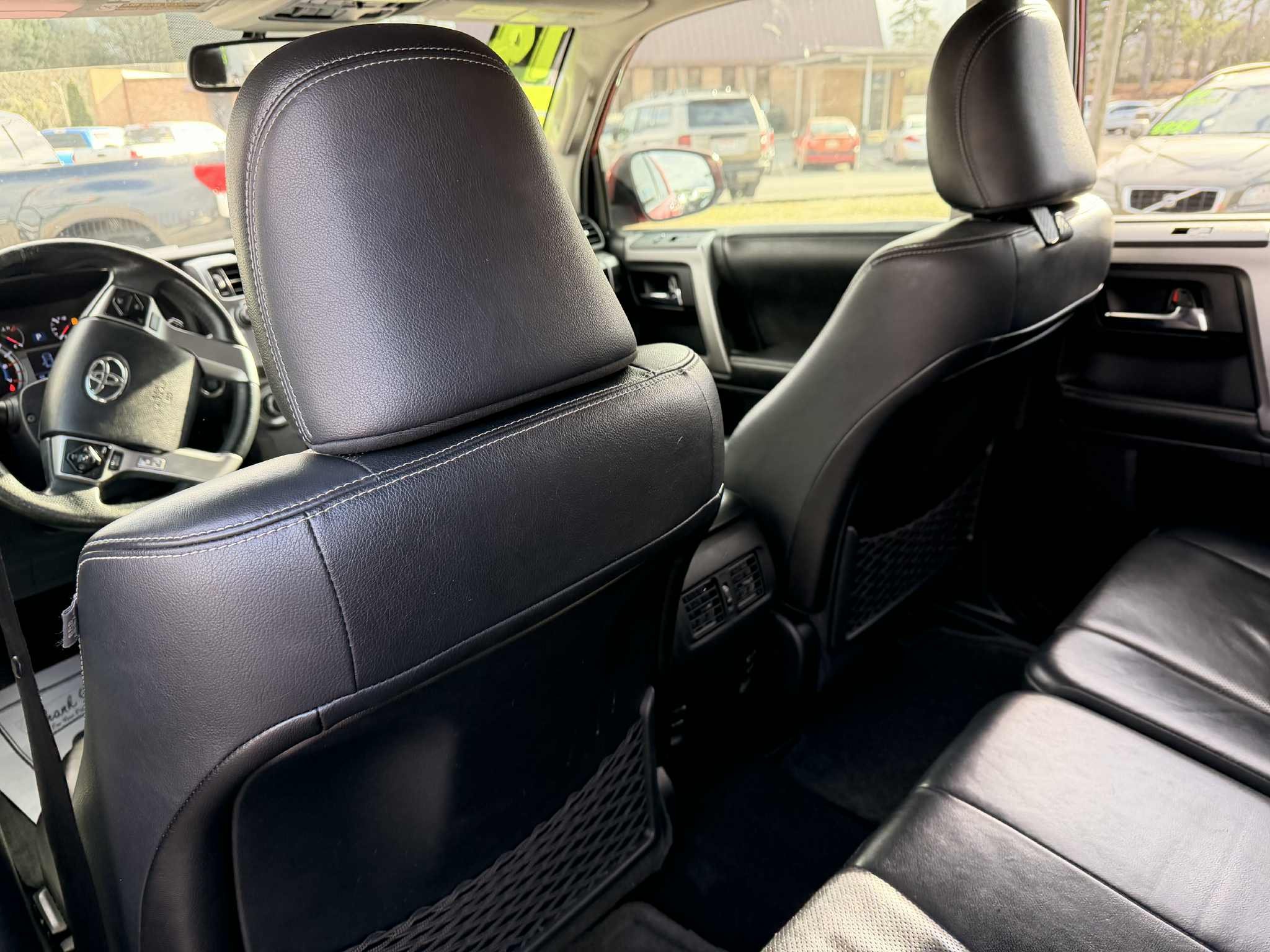 ef0c831b-bf88-43b4-bb59-4e2e70540c85.jfif