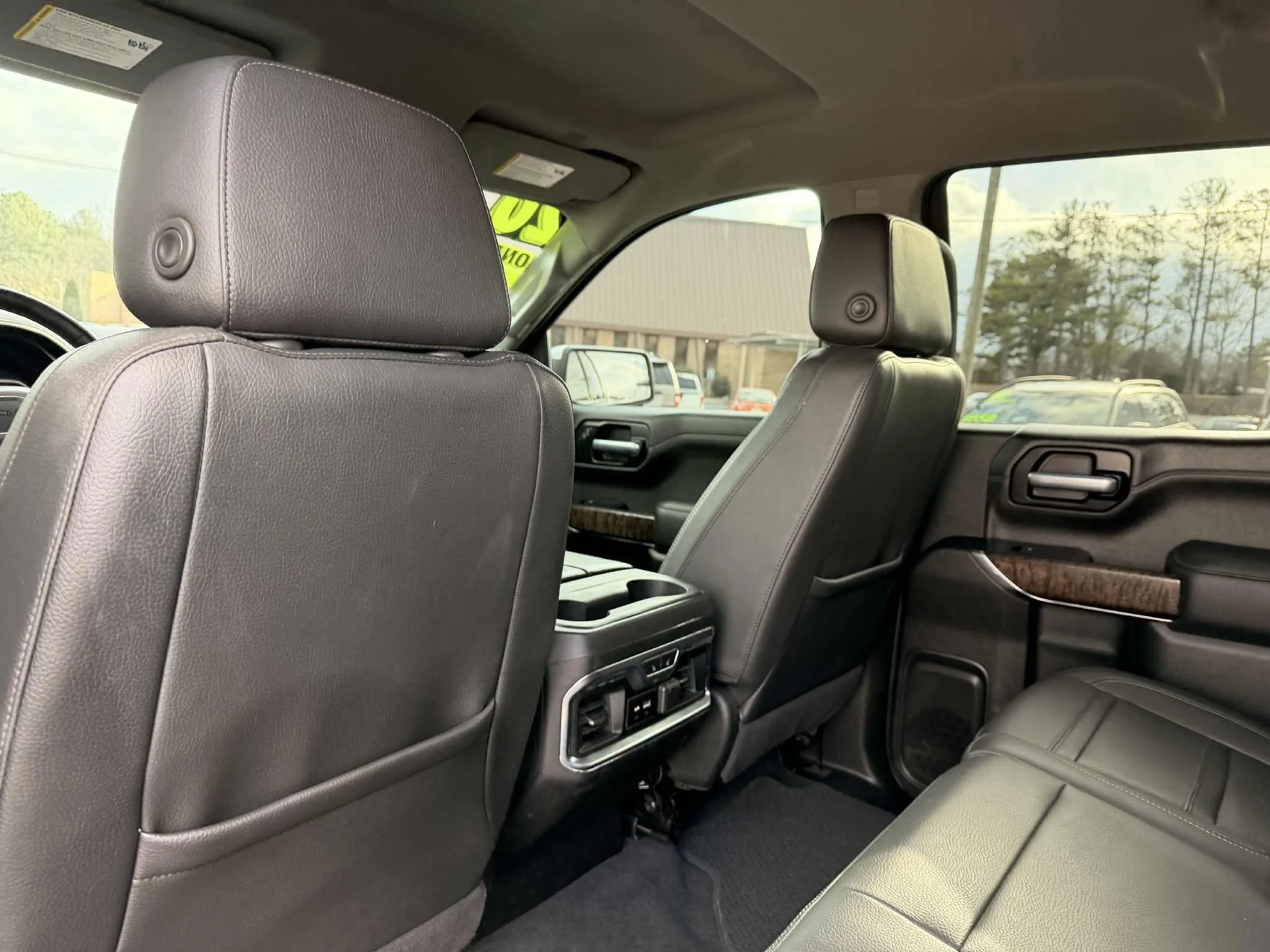 56302f16-12c5-46aa-93d4-e2be9565102a.jfif