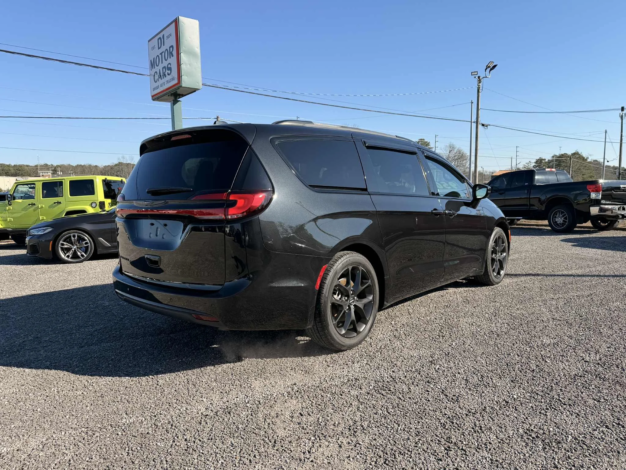 a1b1b2d4-80cd-4cbf-b8ed-9d964fe16bd4.jfif