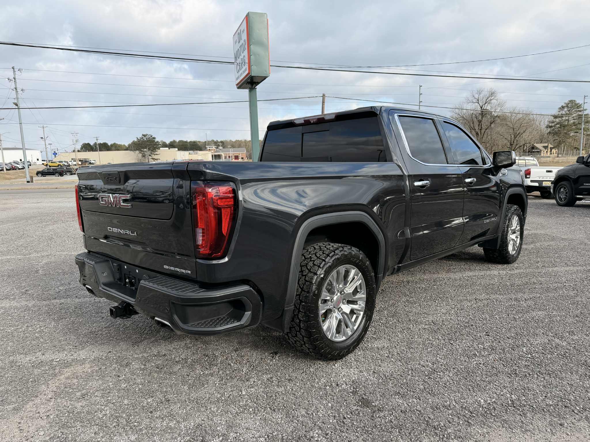 2b4ae644-7bdf-41d3-9ee9-309a43917b1f.jfif