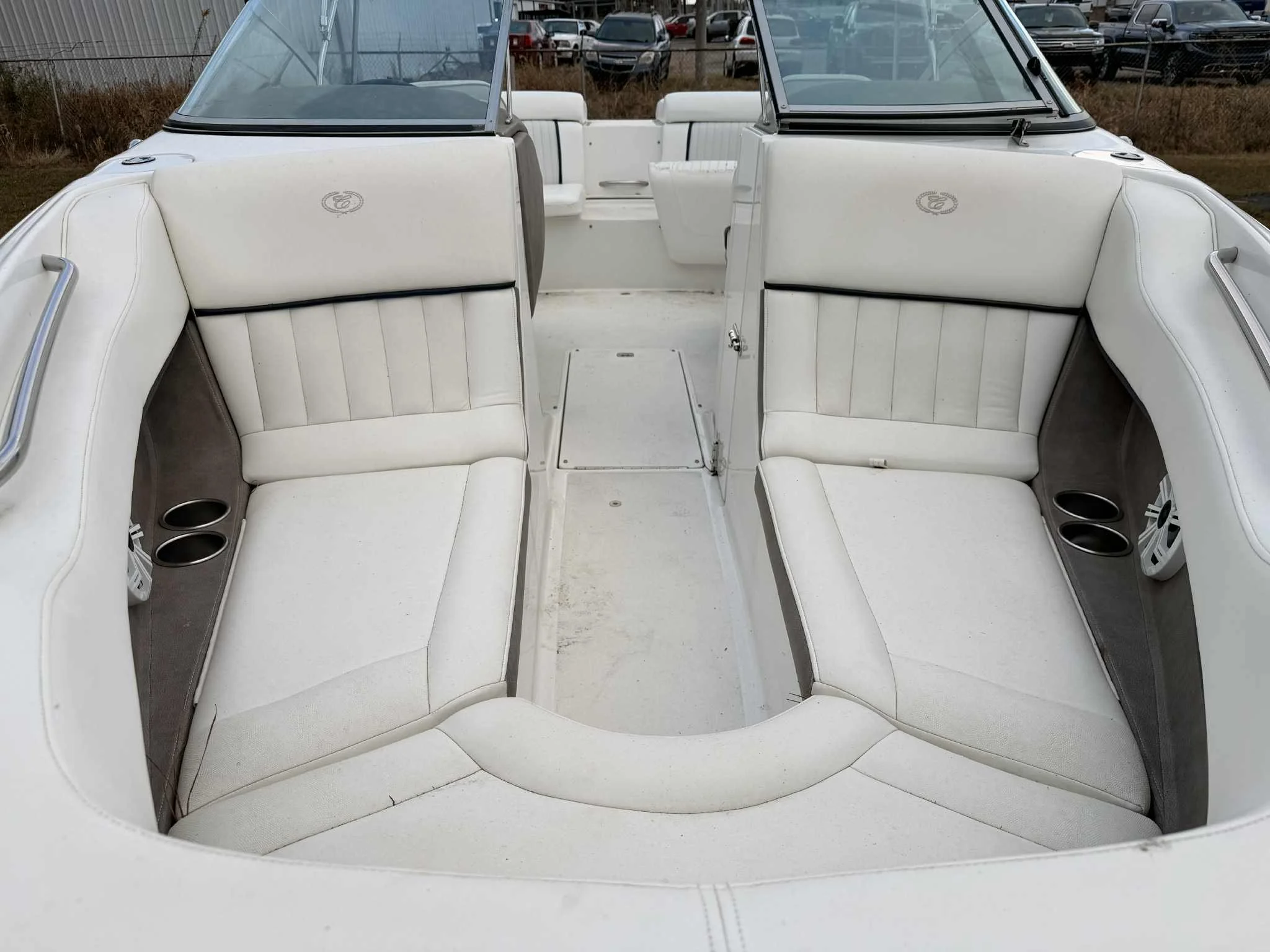 923ccc69-bf5a-40bd-8a27-d1528a974c36.jfif