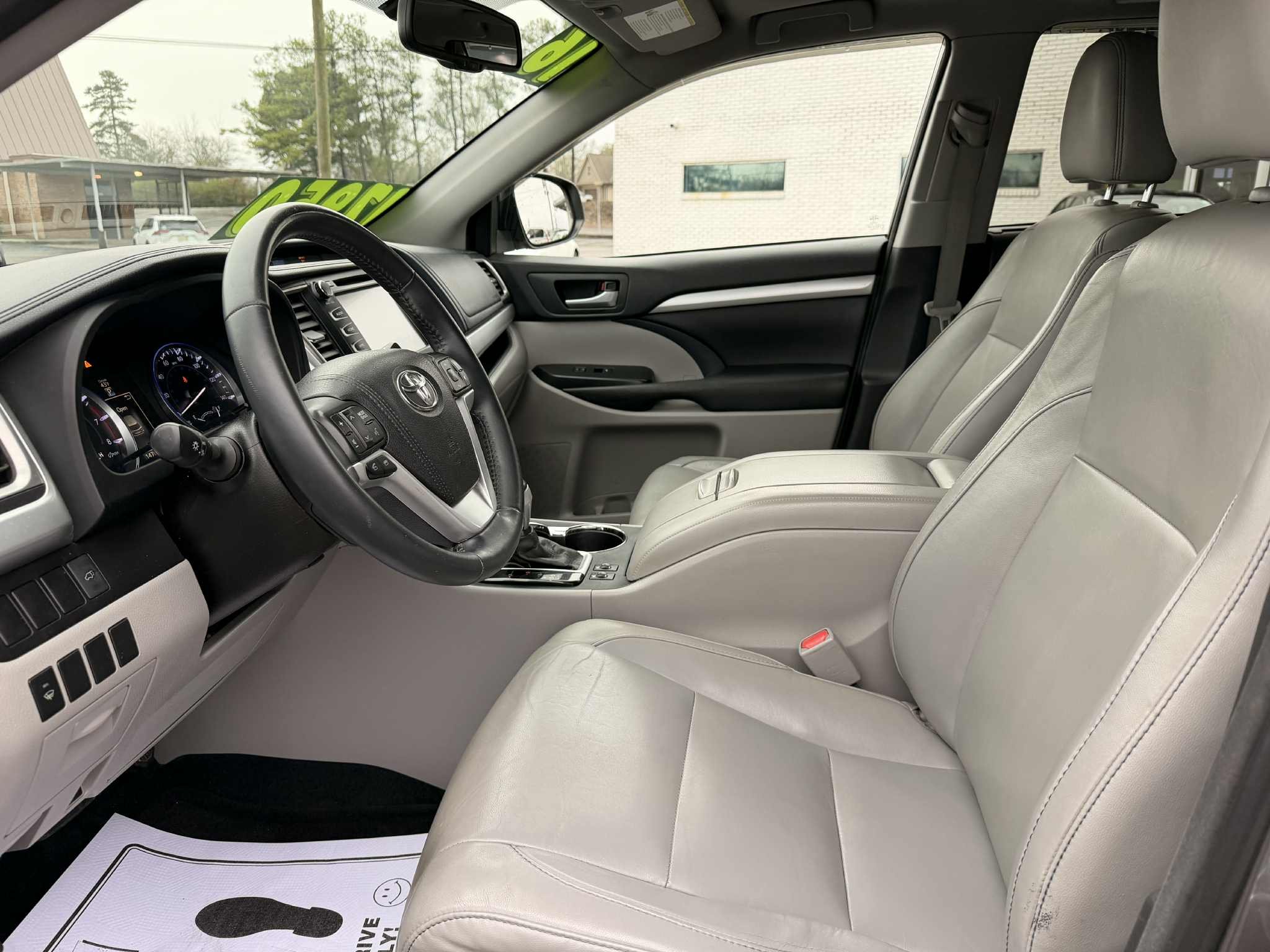 a7cc37ff-e931-4a2d-ae30-573d56022fe9.jfif