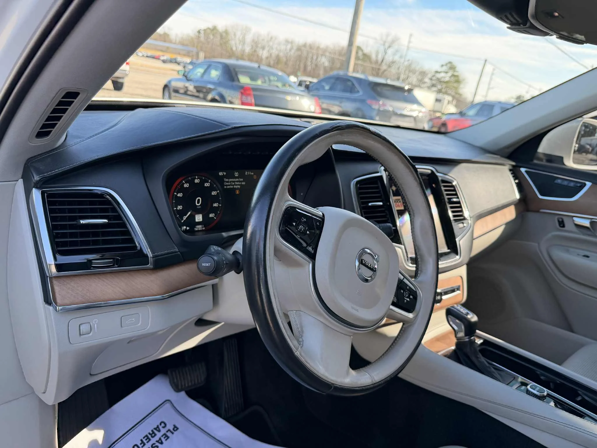 009b10d1-9201-4659-8bbb-261a26a35f85.jfif