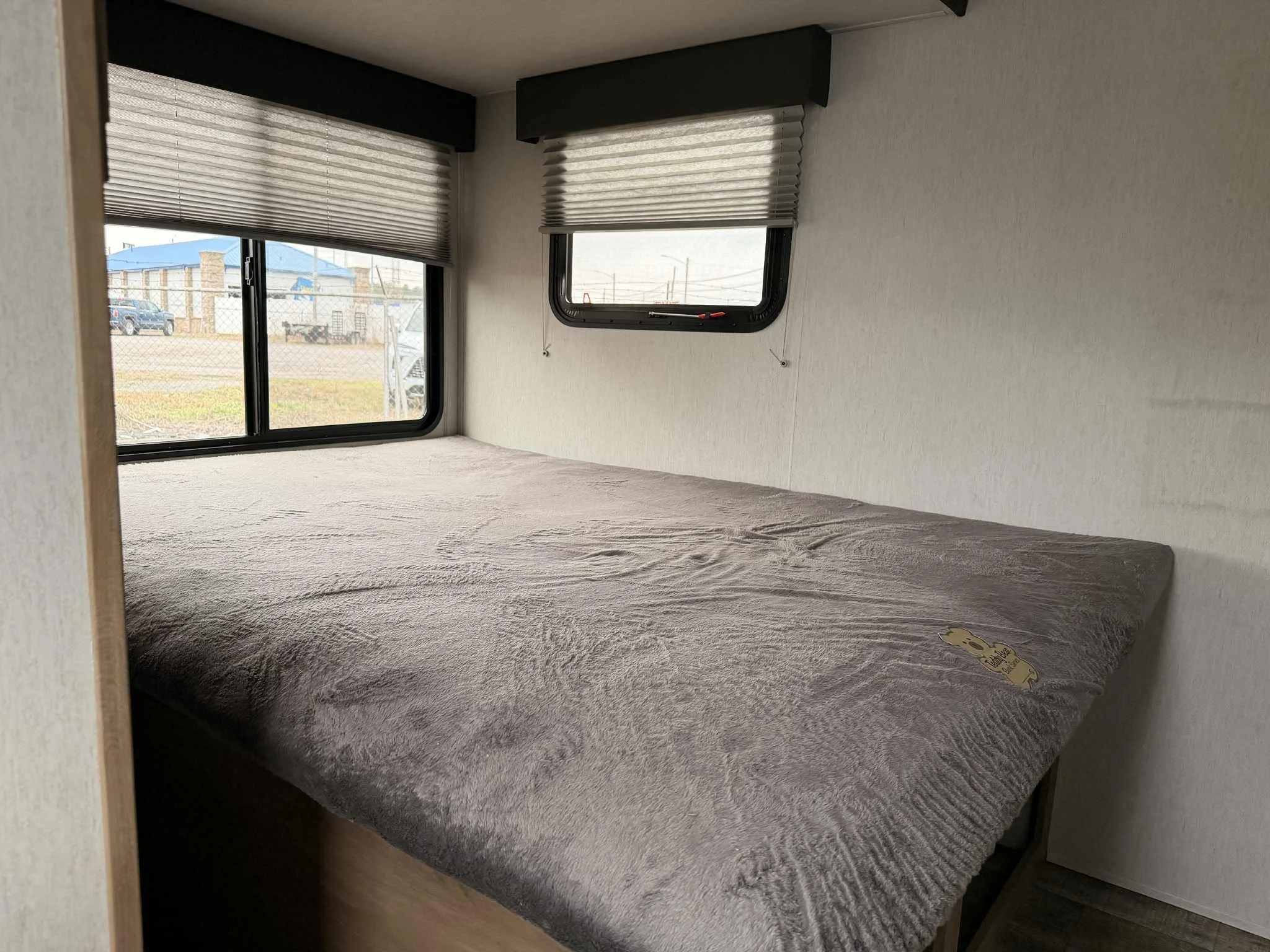 5c29bc4f-a2a7-46ea-bf24-657637ea74be.jfif