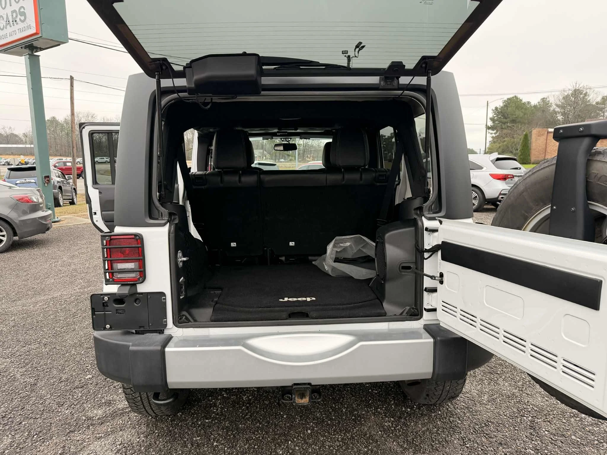 fd75818a-f973-439e-8c23-9aa03e8aa961.jfif