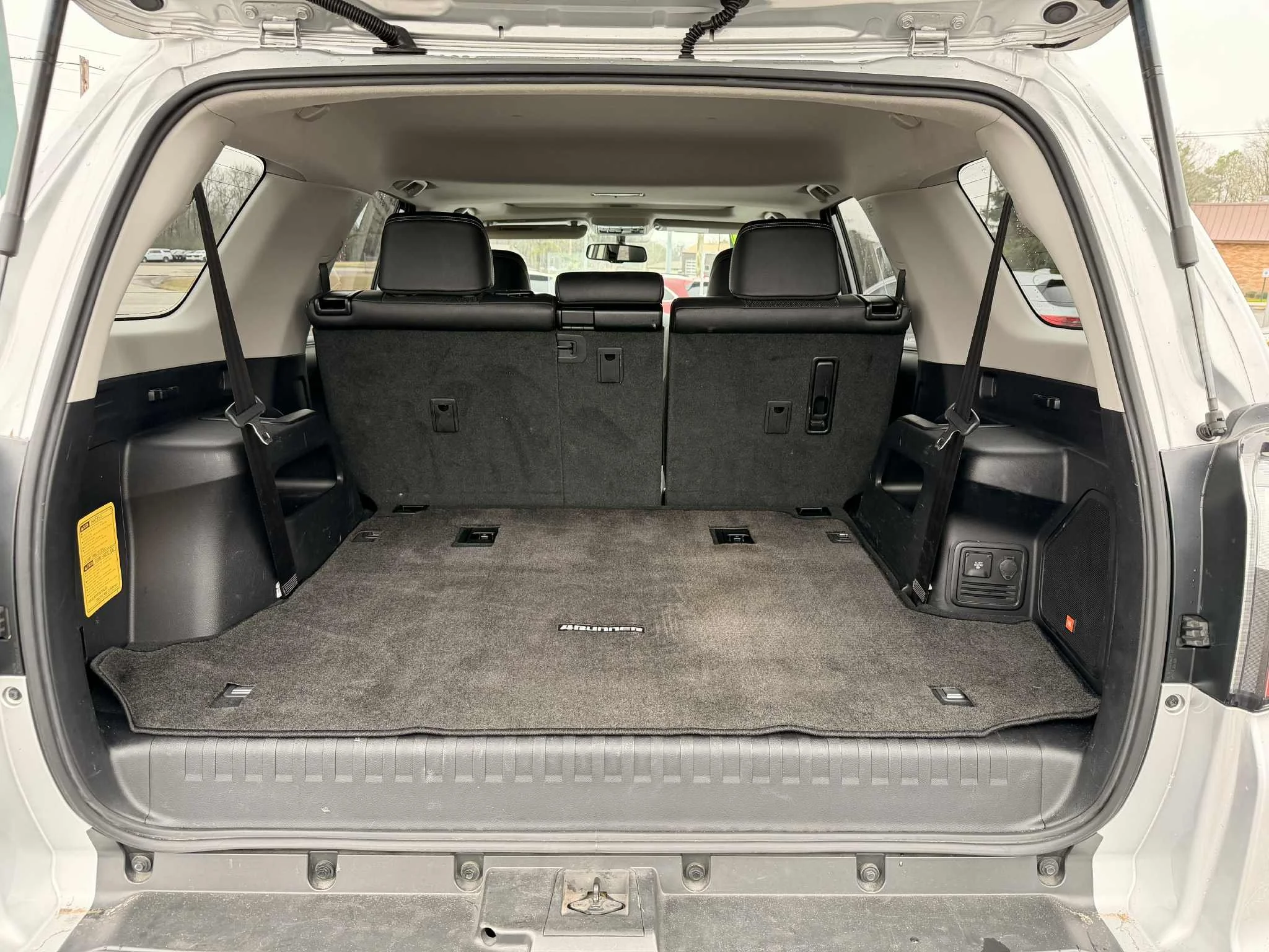 d91648c1-b149-4a42-a59c-3efc82d6a46b.jfif