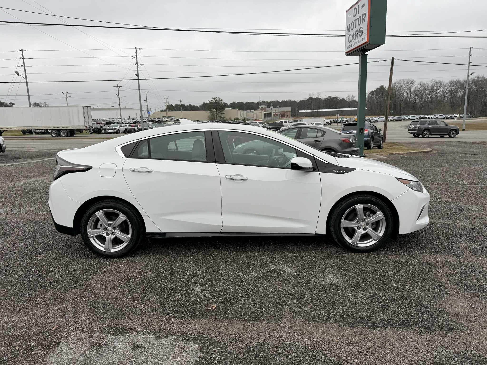 3837afe9-9398-45e7-8e08-ce40f87d722d.jfif