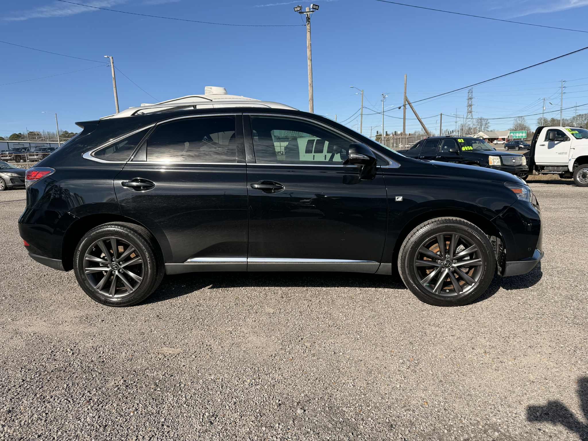 ee73dd55-281f-41fd-bbd7-c7467fb0f448.jfif