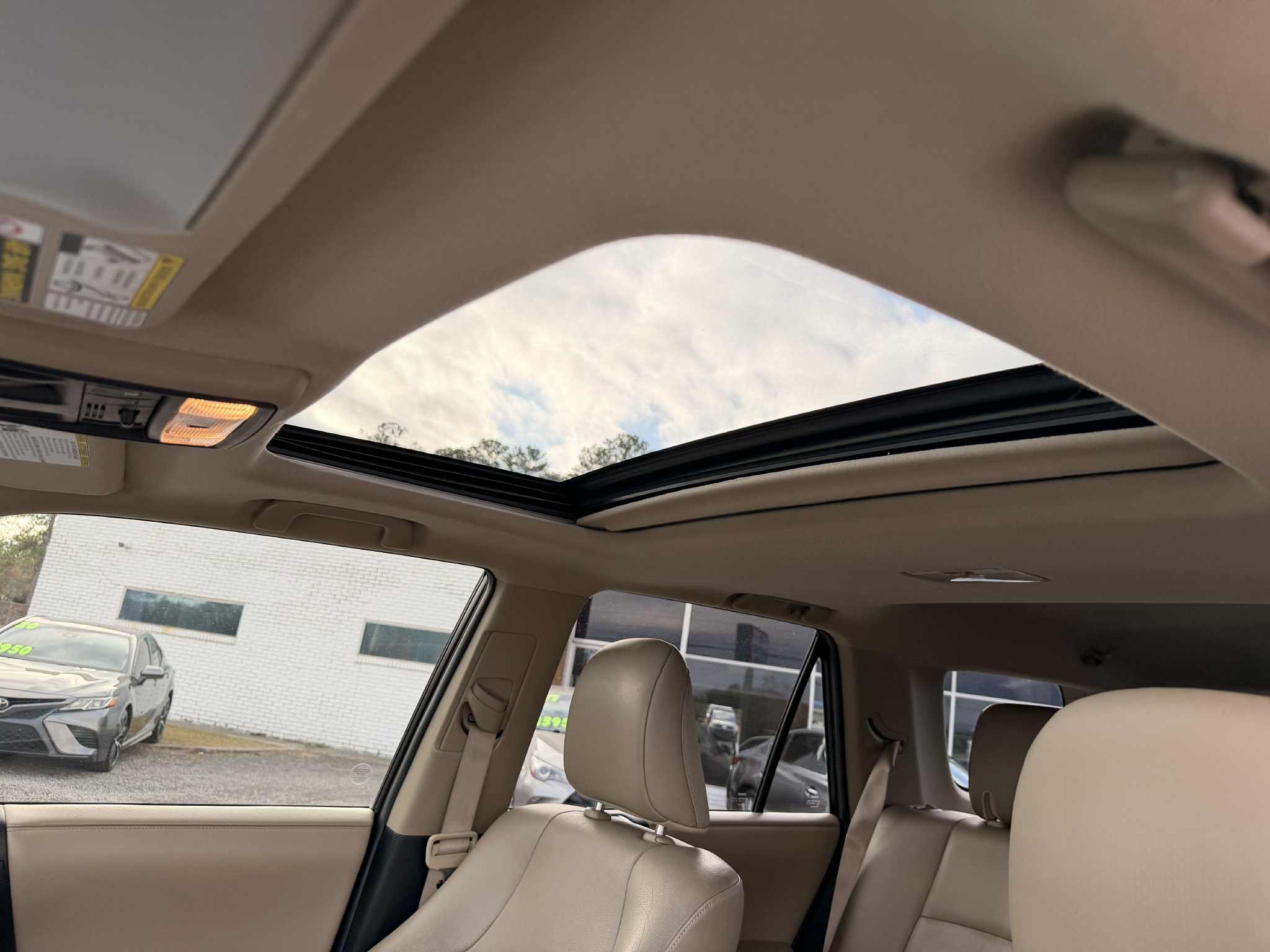 ac7fab06-671a-43c0-9d09-ec38a6d77811.jfif