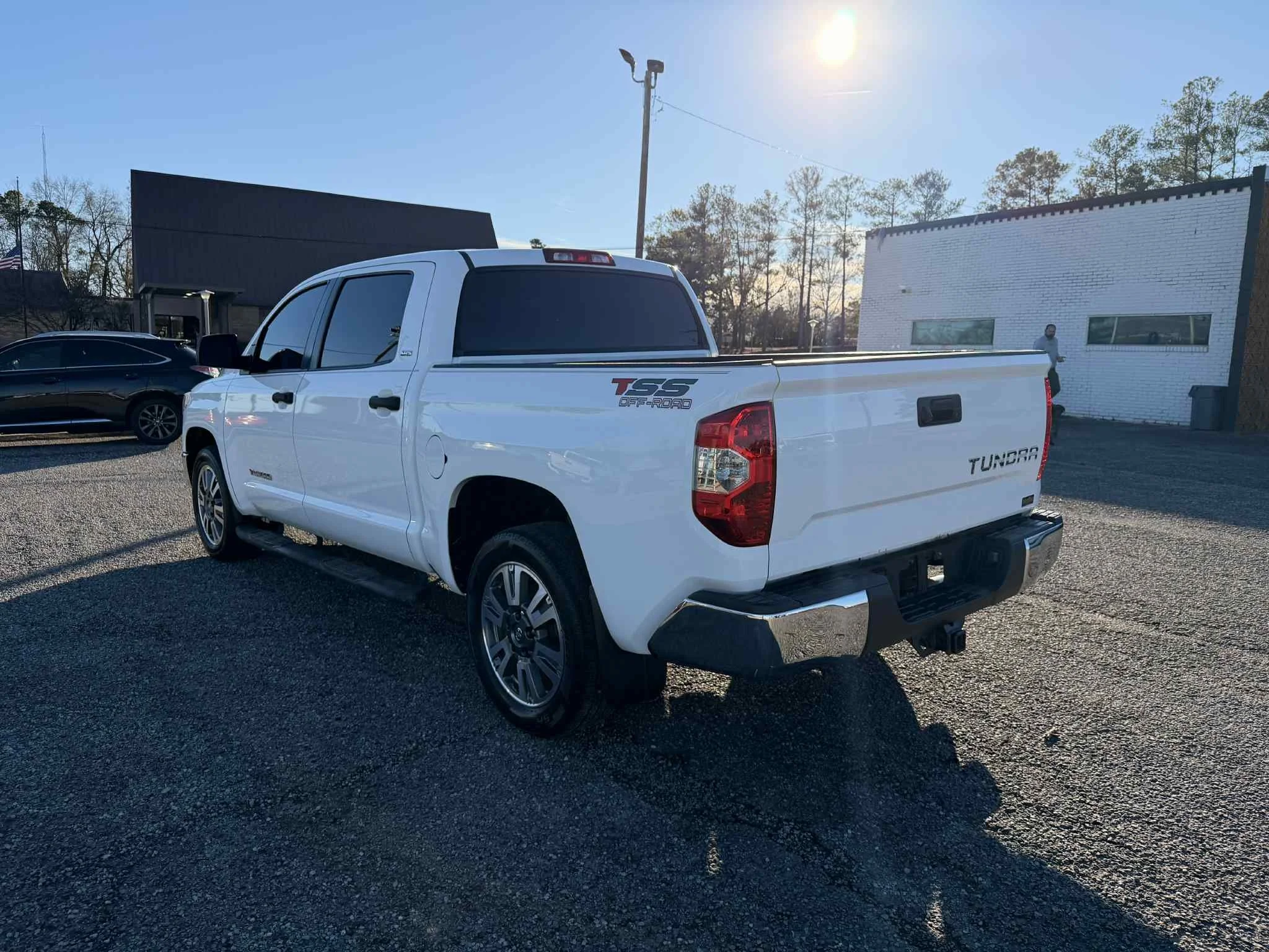 2bb90e12-deb5-4331-8234-c0c352e46ad0.jfif