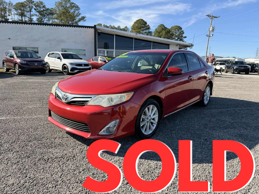 2014 Toyota Camry XLE 