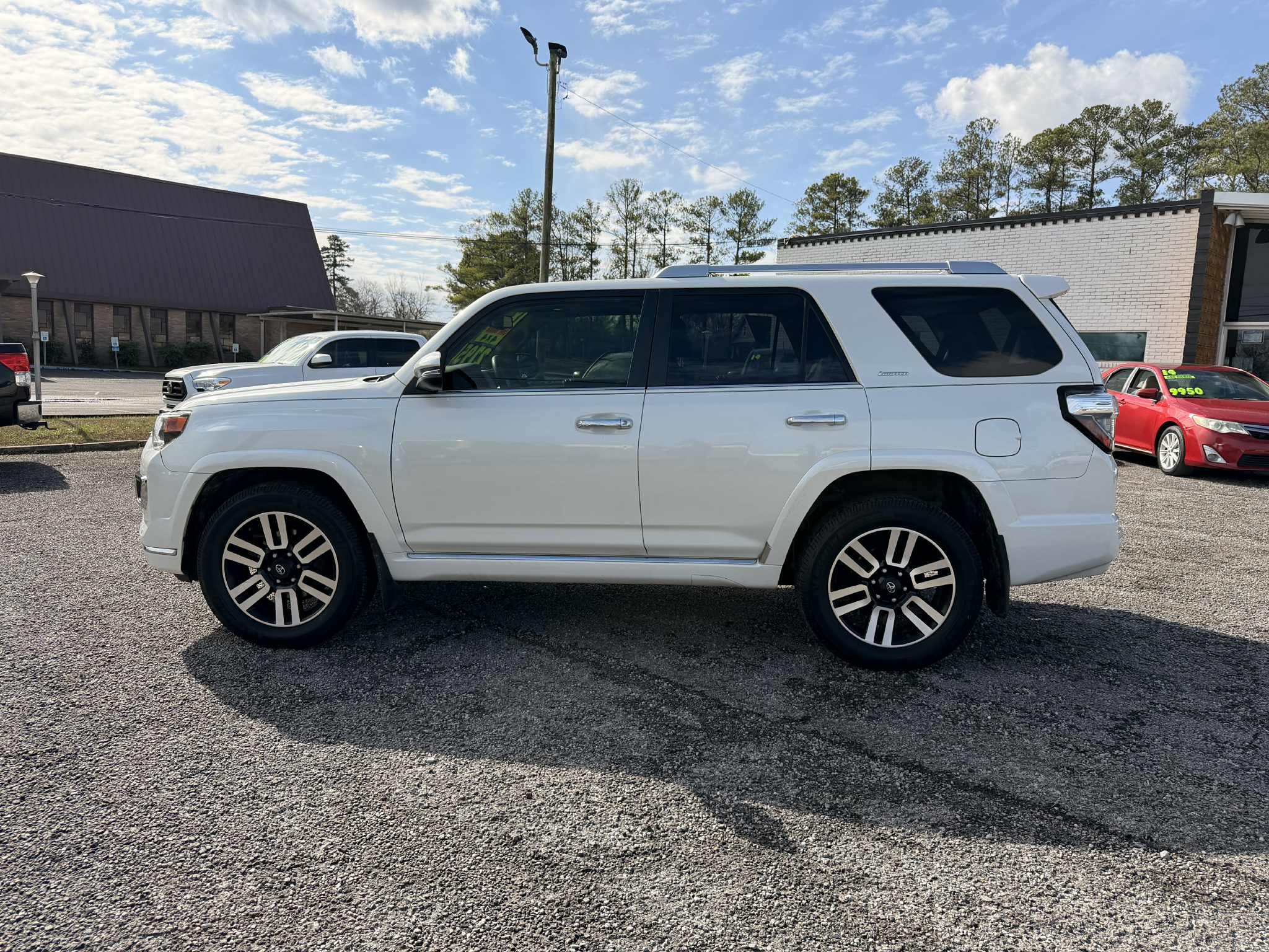 bb4c1638-f555-4c0a-a4f4-a20e4d3ea049.jfif