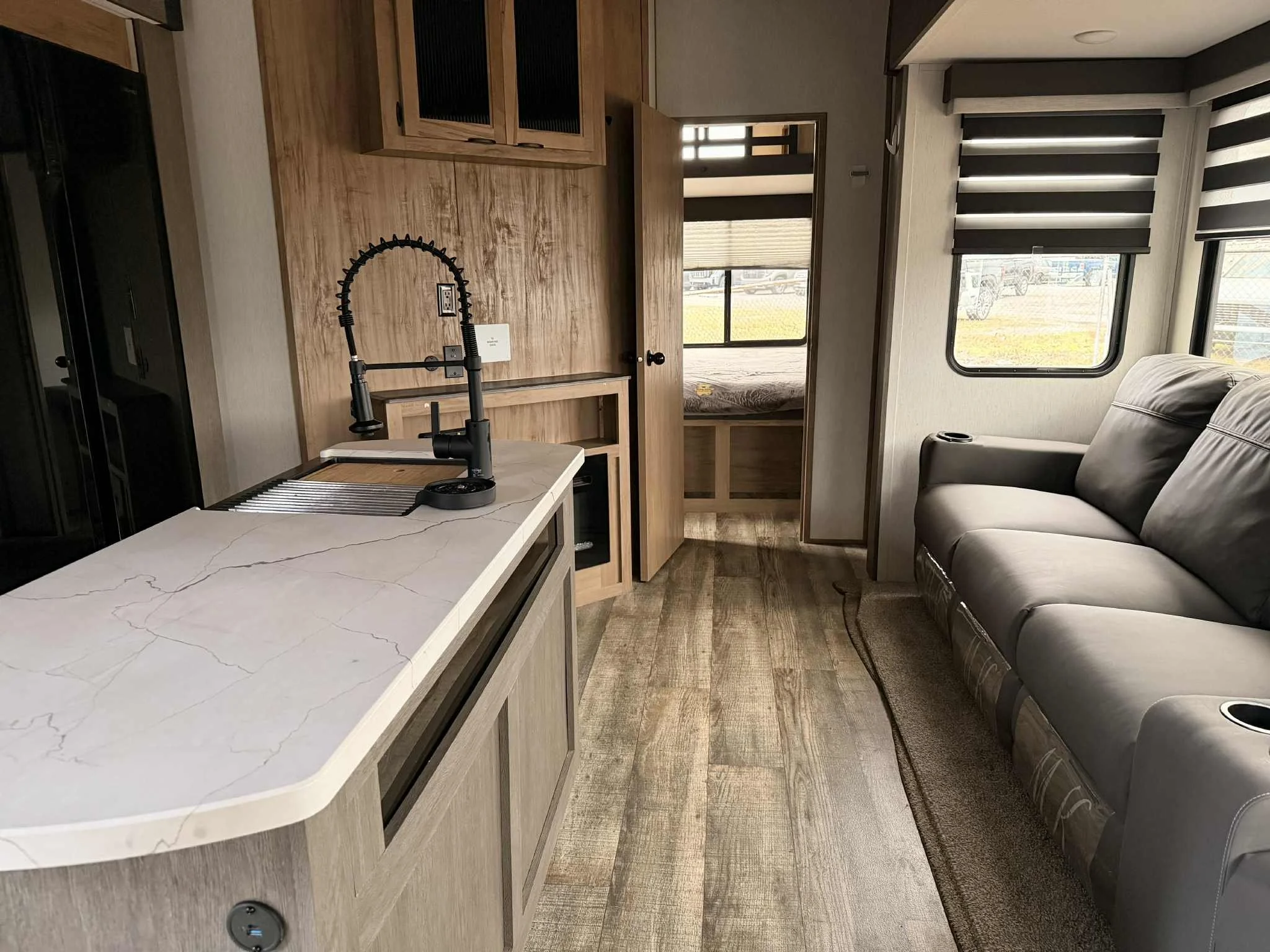 c8b1df0c-8b1b-42fa-b932-a1951368c1df.jfif