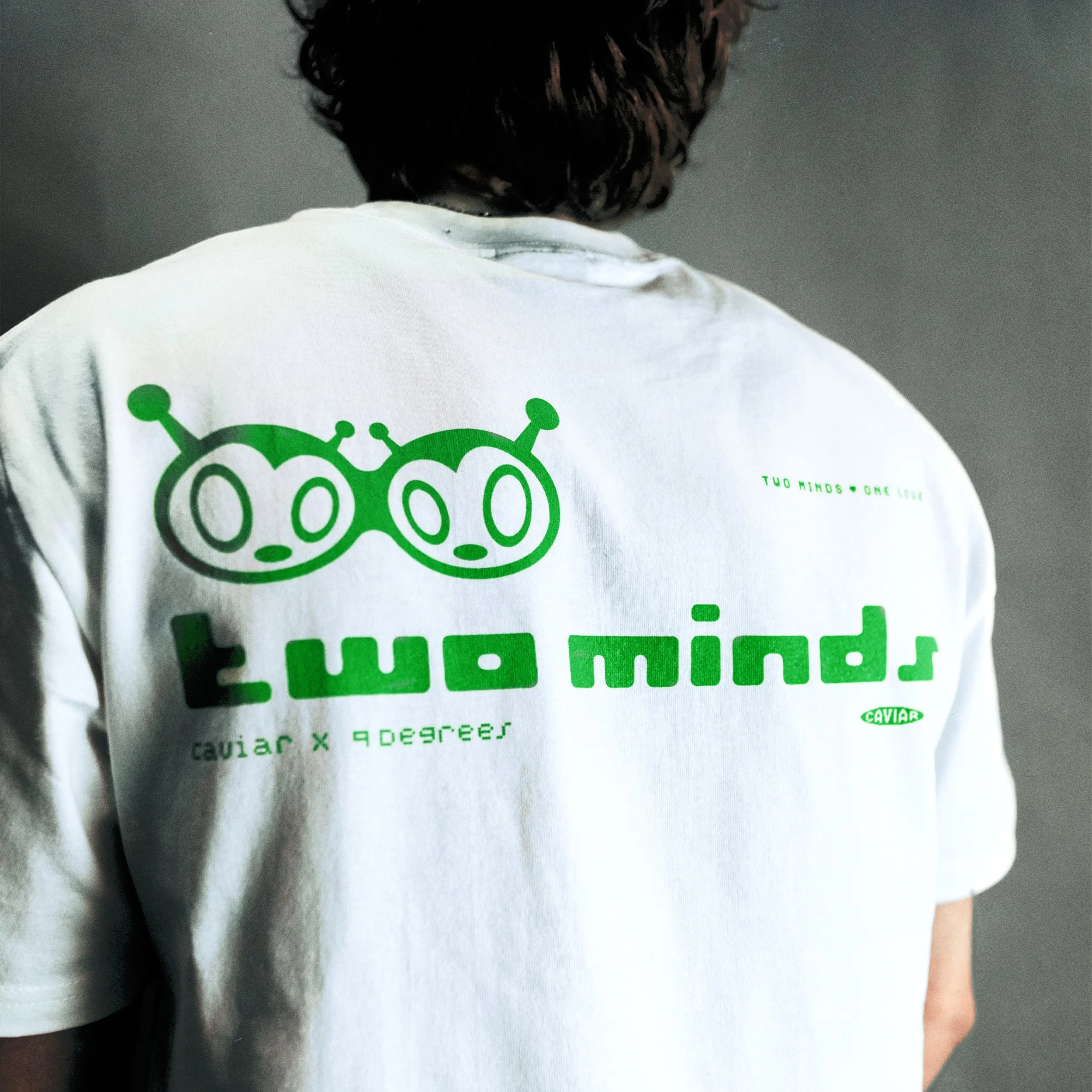 TWO-MINDS-BACK.jpg