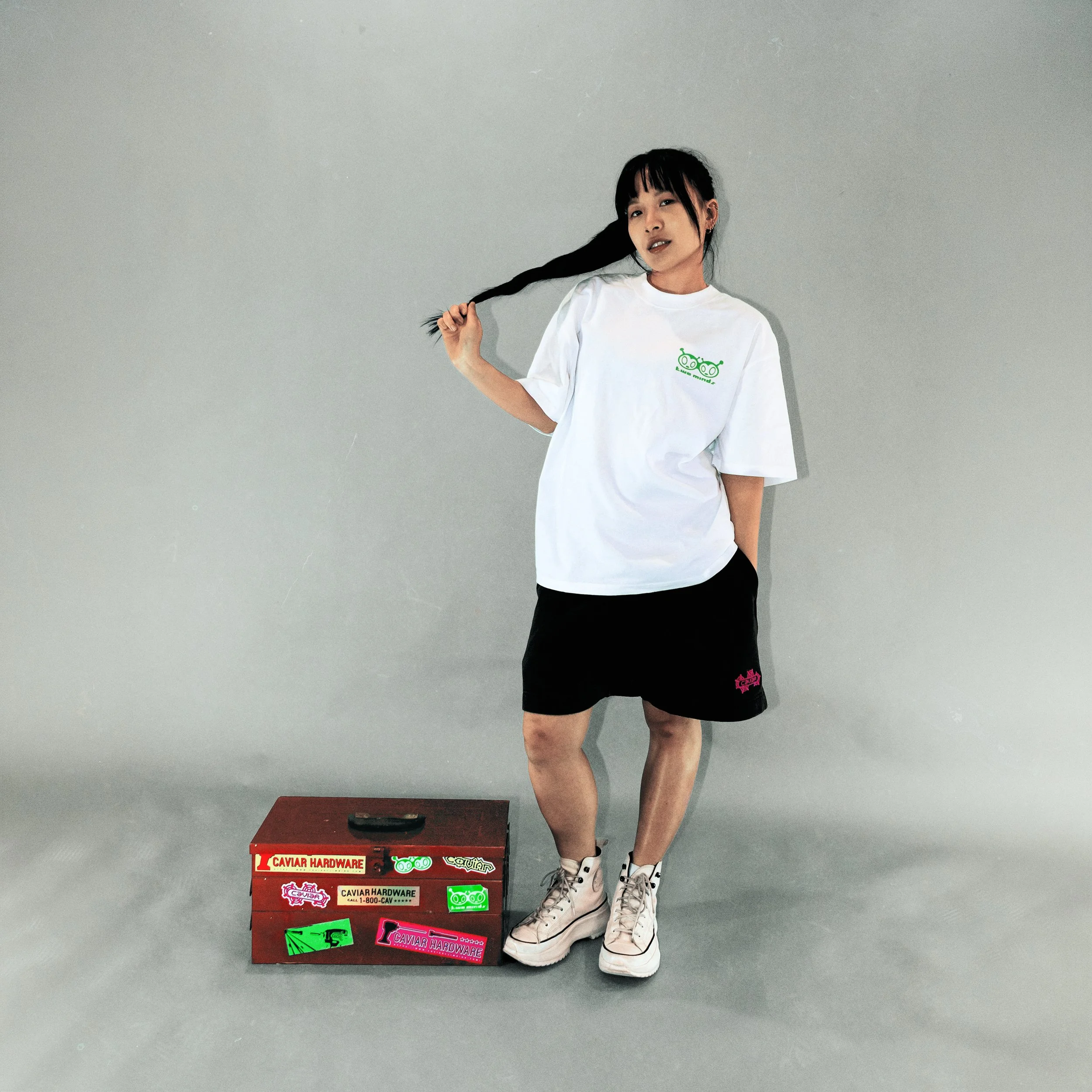 HANNIE-TWO-MINDS-FRONT.jpg