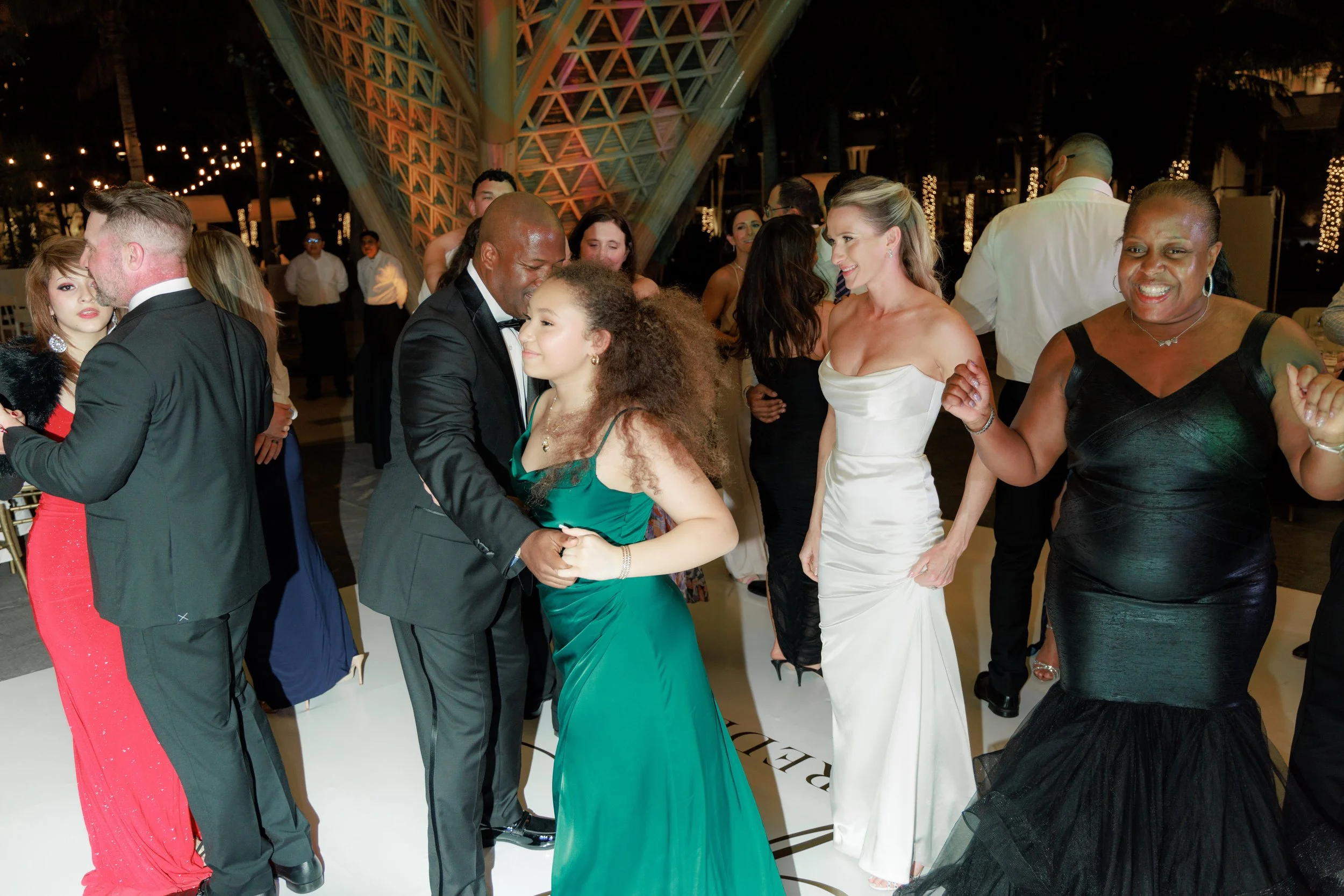 FREDDIE AND CELIA DAY WEDDING DAY (1424 of 2529).jpg