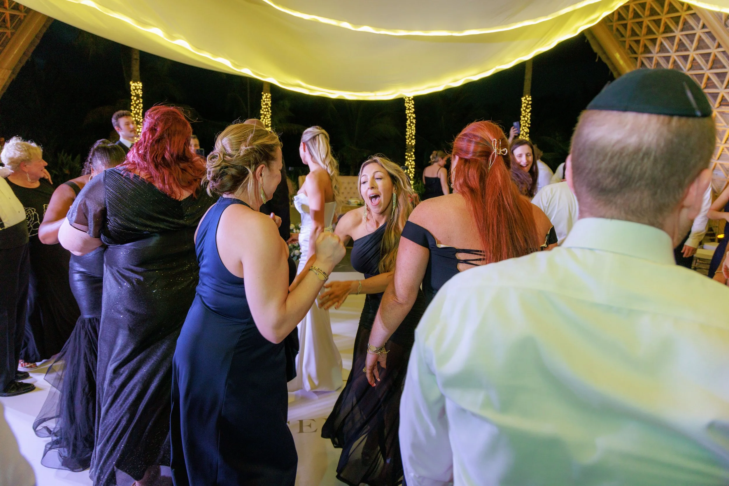FREDDIE AND CELIA DAY WEDDING DAY (1496 of 2529).jpg