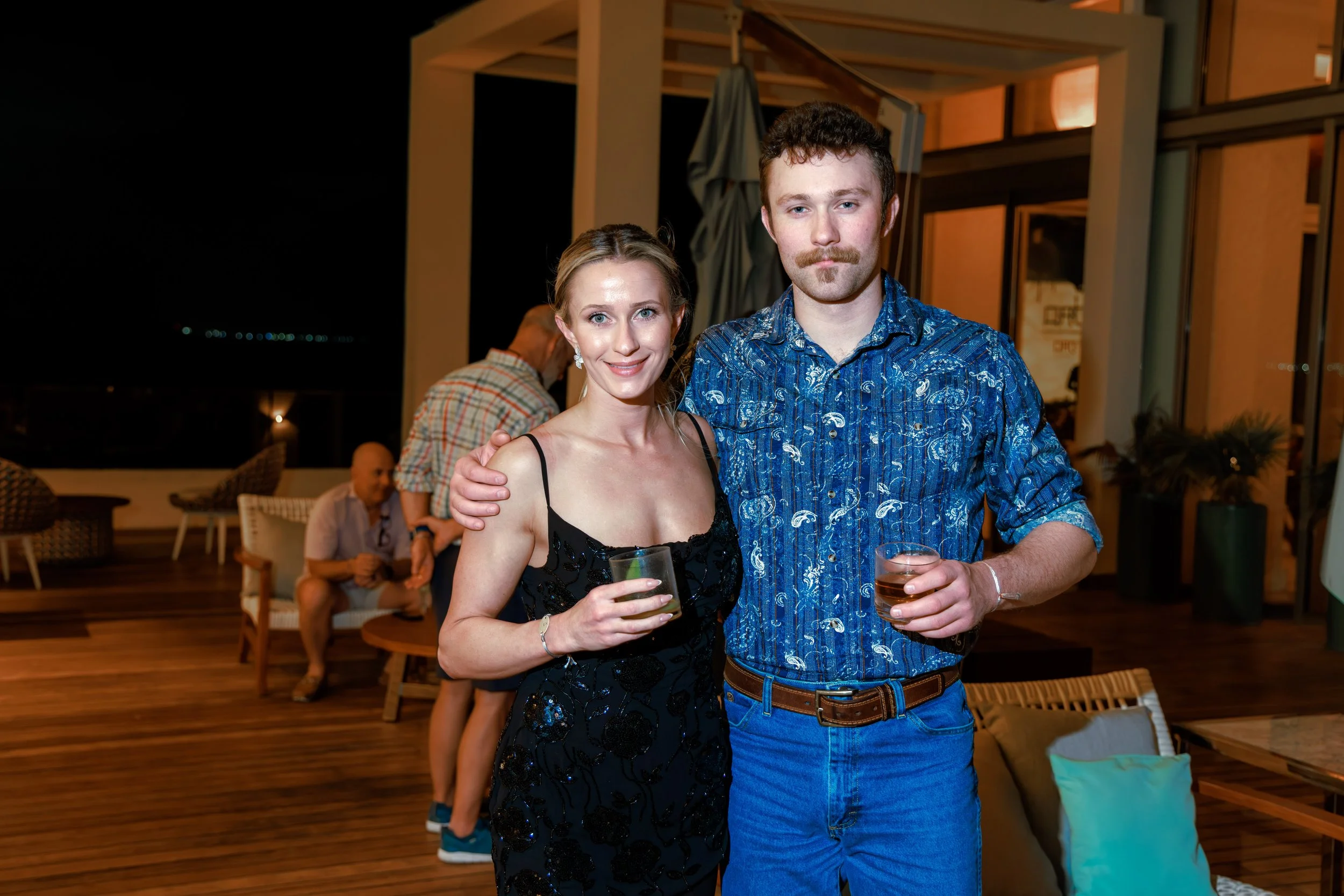 FREDDIE AND CELIA GET TOGETHER (69 of 95).jpg