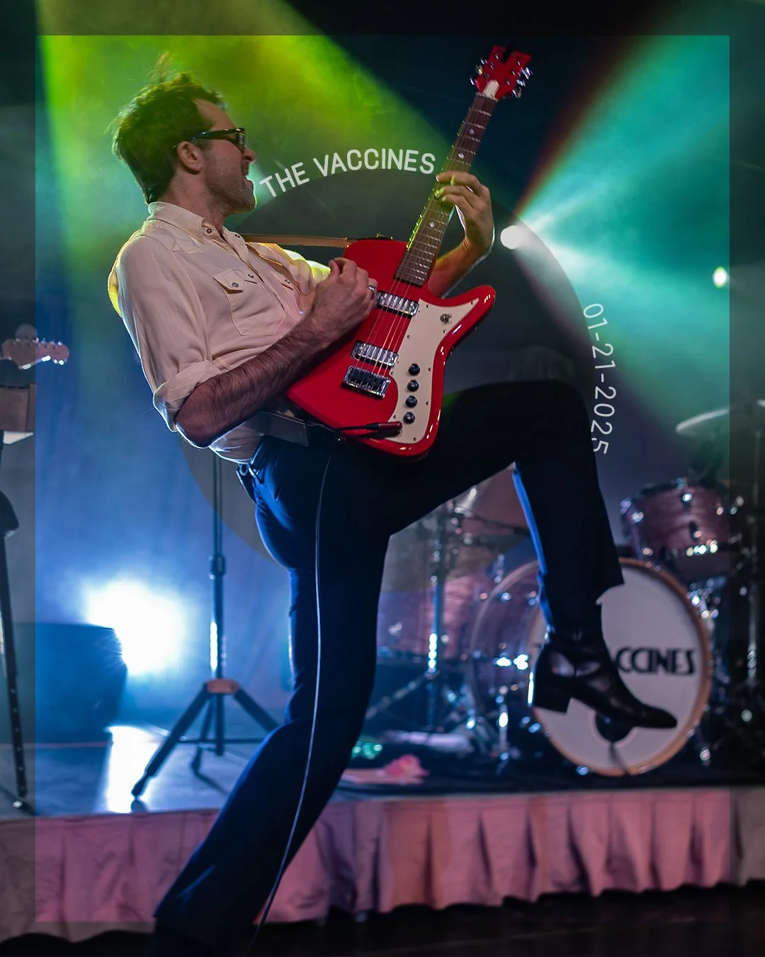01 The Vaccines.jpg