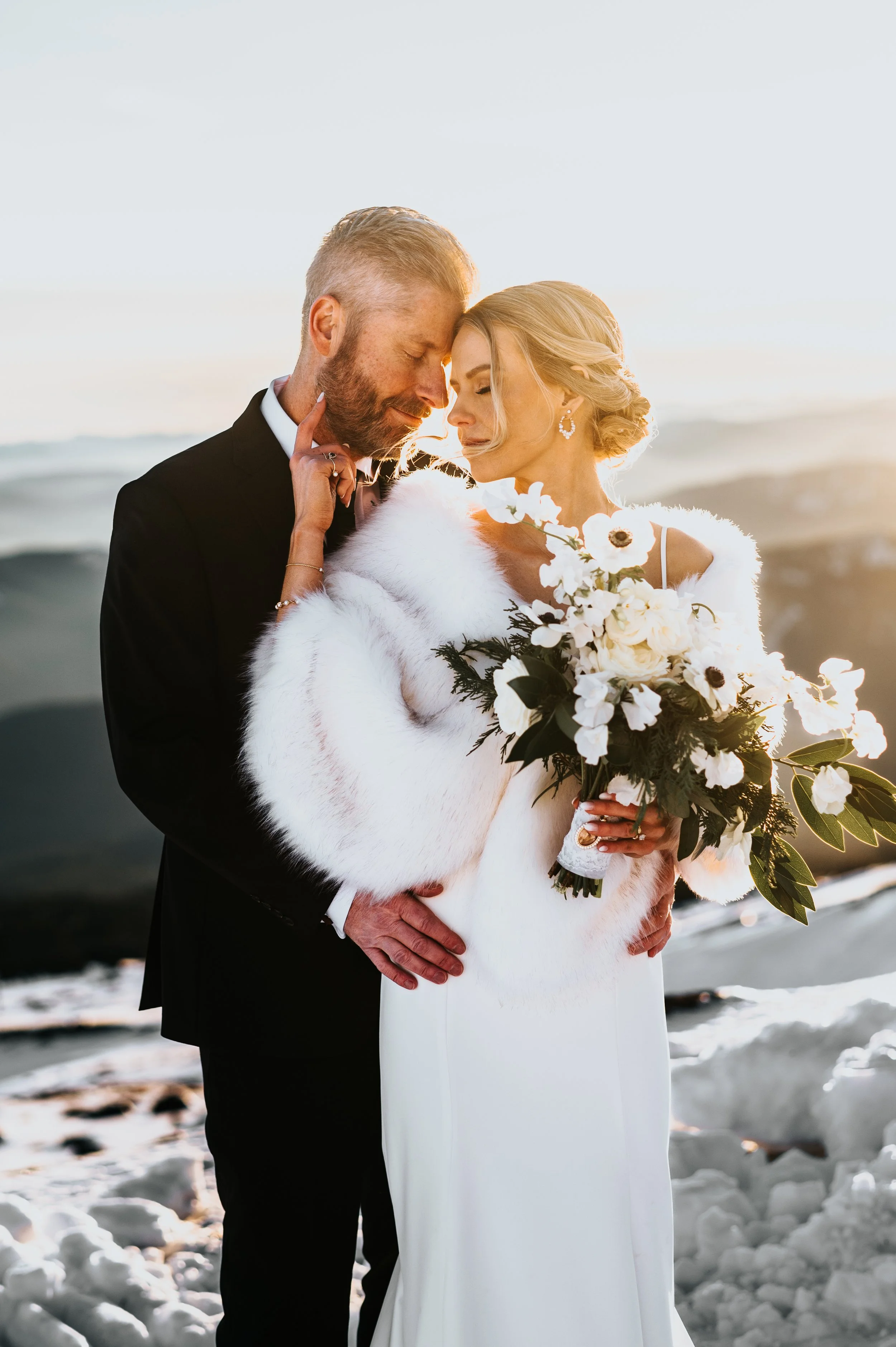 Mt Hood Silcox Hut Wedding