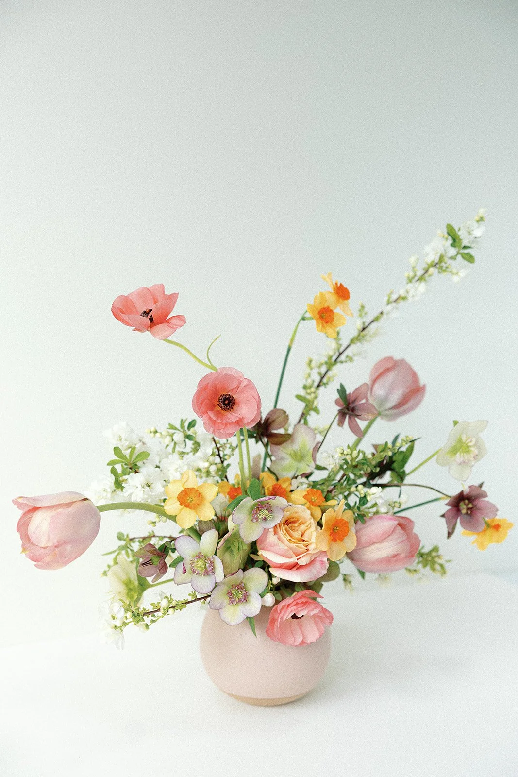 i love you human pink ceramic m bueno 1.jpg