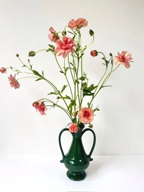 MOTHER KNOWS BEST | Green glass vase